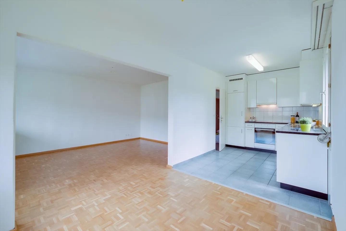 Appartamento in affitto - Foto 3 di 6