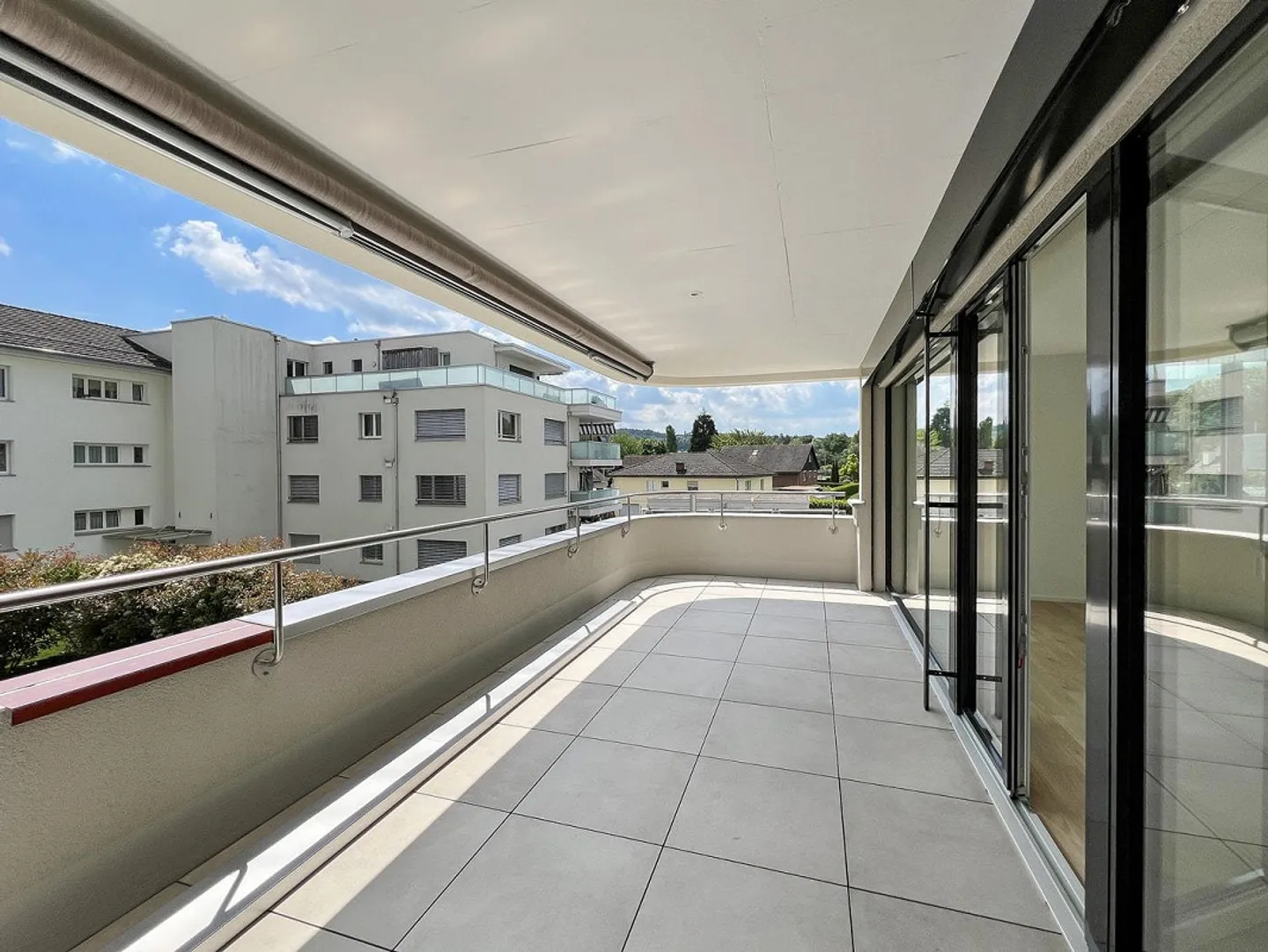 High-Quality Apartment! - Photo 7 of 7