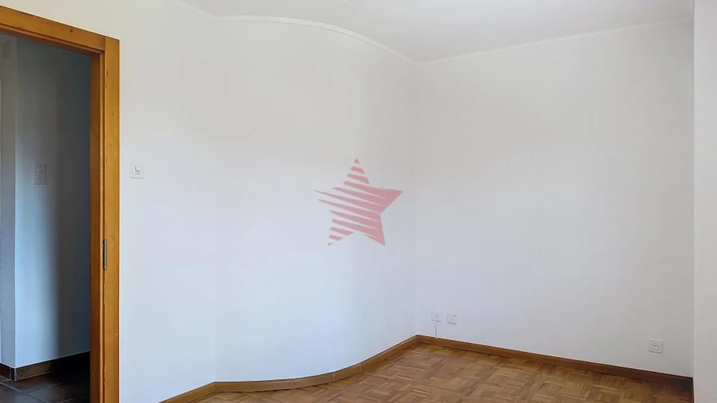 Charmanter Reihenhaus in Ecklage im Herzen von Sierre - Foto 12 von 13