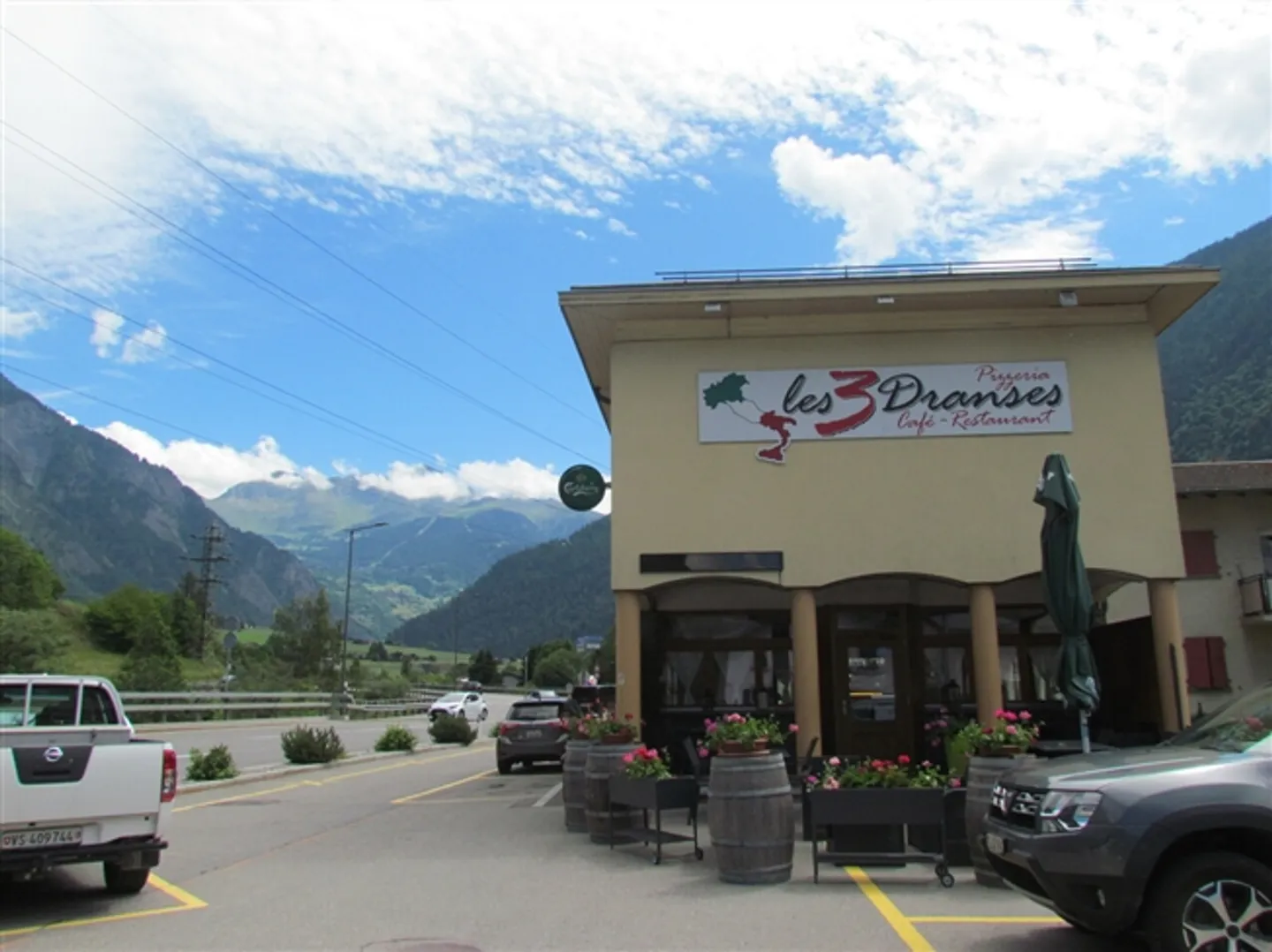 En route vers le Grand Saint-Bernard, superbe restaurant à vendre - Photo 6 sur 7