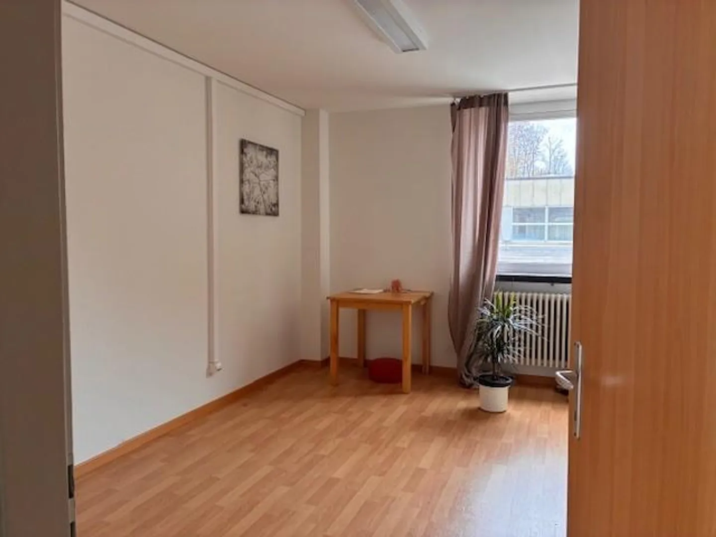 Grosszügige Büroräume - Foto 7 von 10