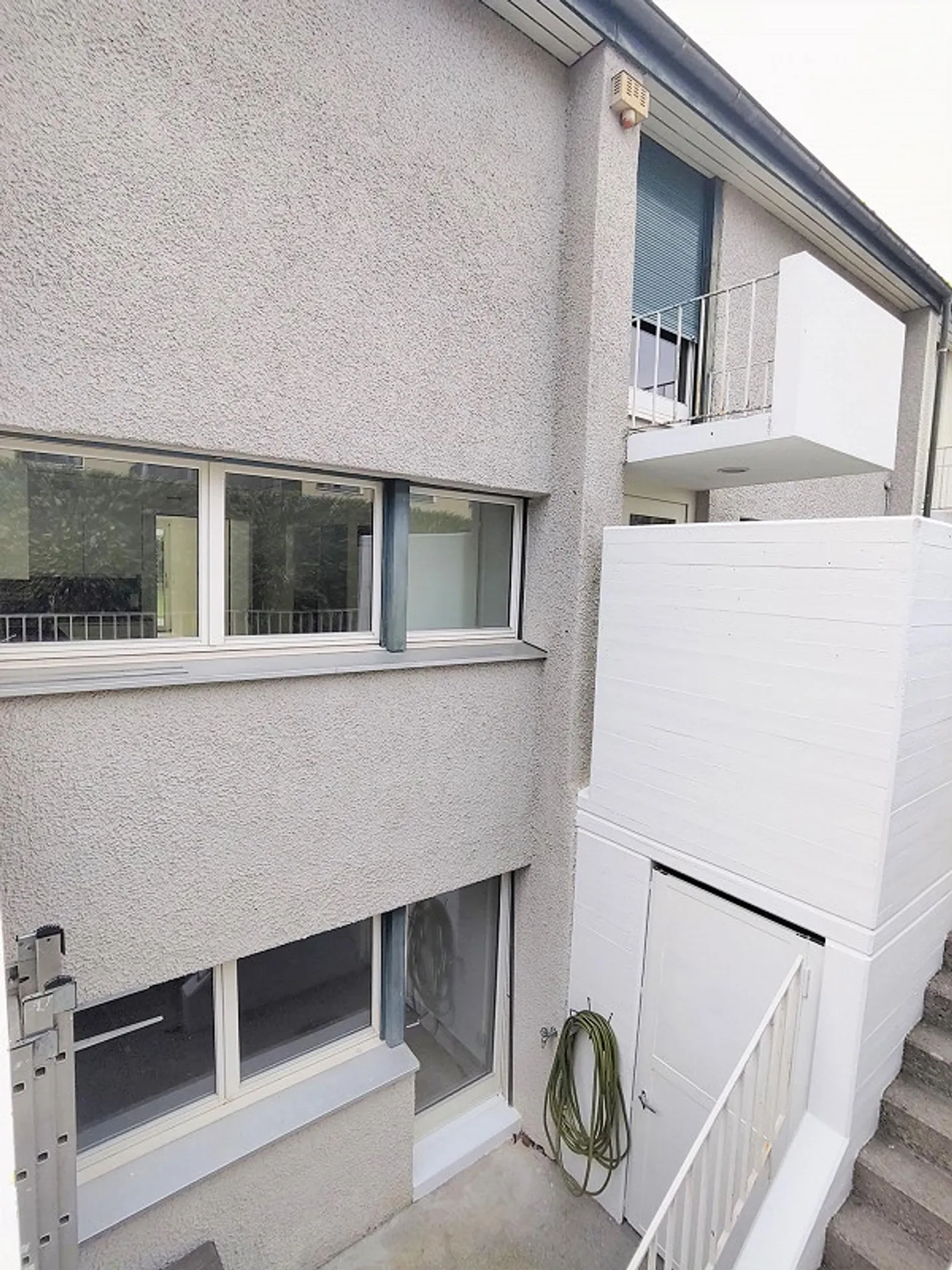 5.5-Room Corner Townhouse in Nature-Friendly Prime Location Baden - Photo 2 of 28