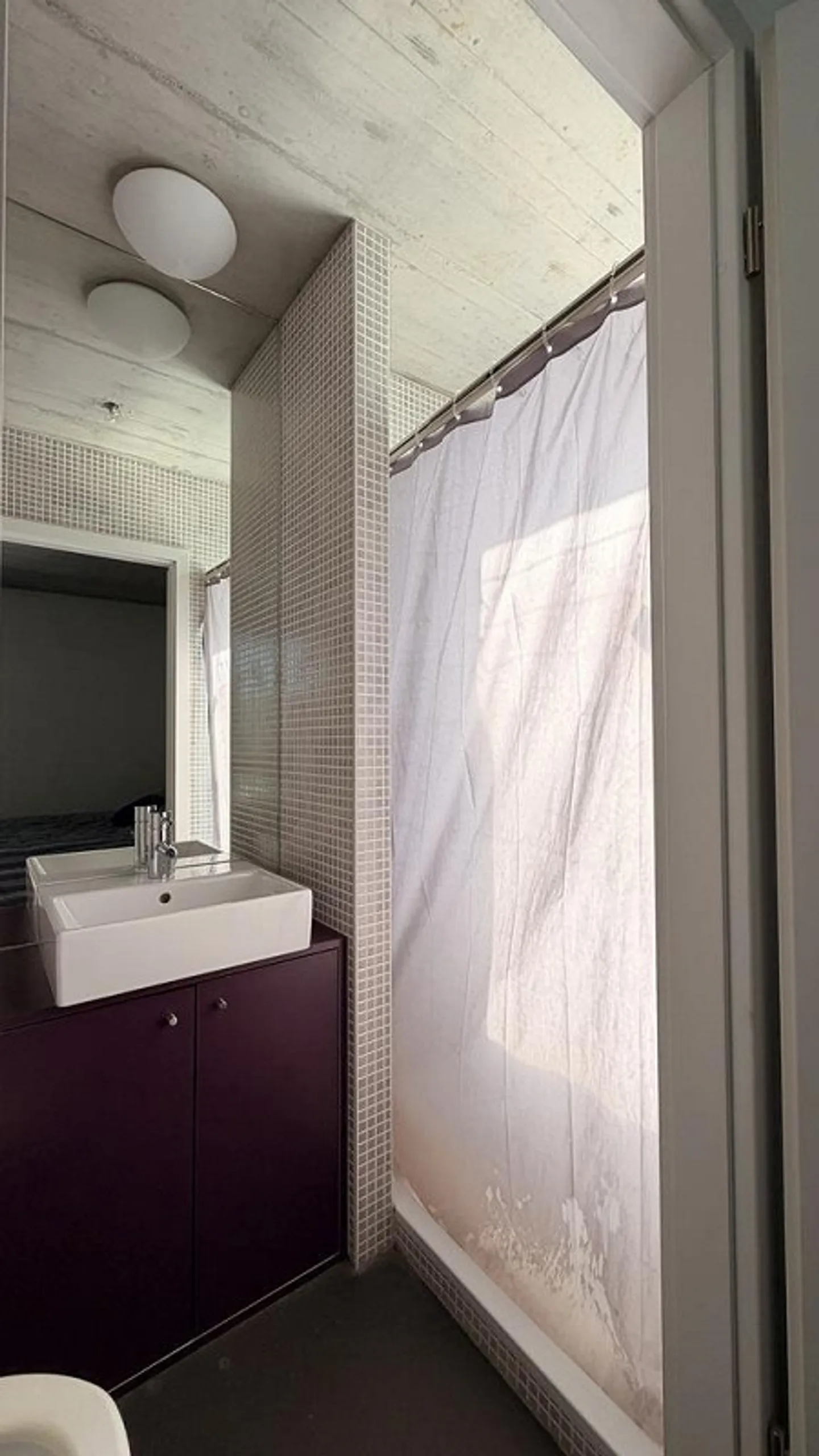 Appartement Spacieux en Quartier Calme - Photo 6 sur 8