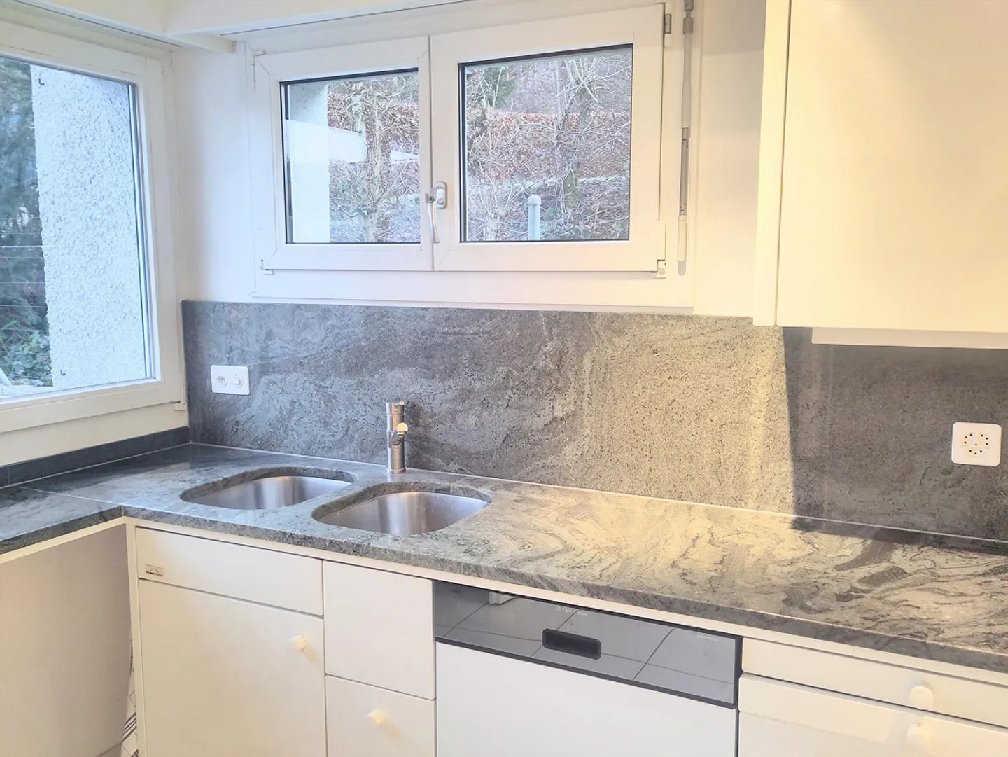 5.5-Room Corner Townhouse in Nature-Friendly Prime Location Baden - Photo 5 of 28