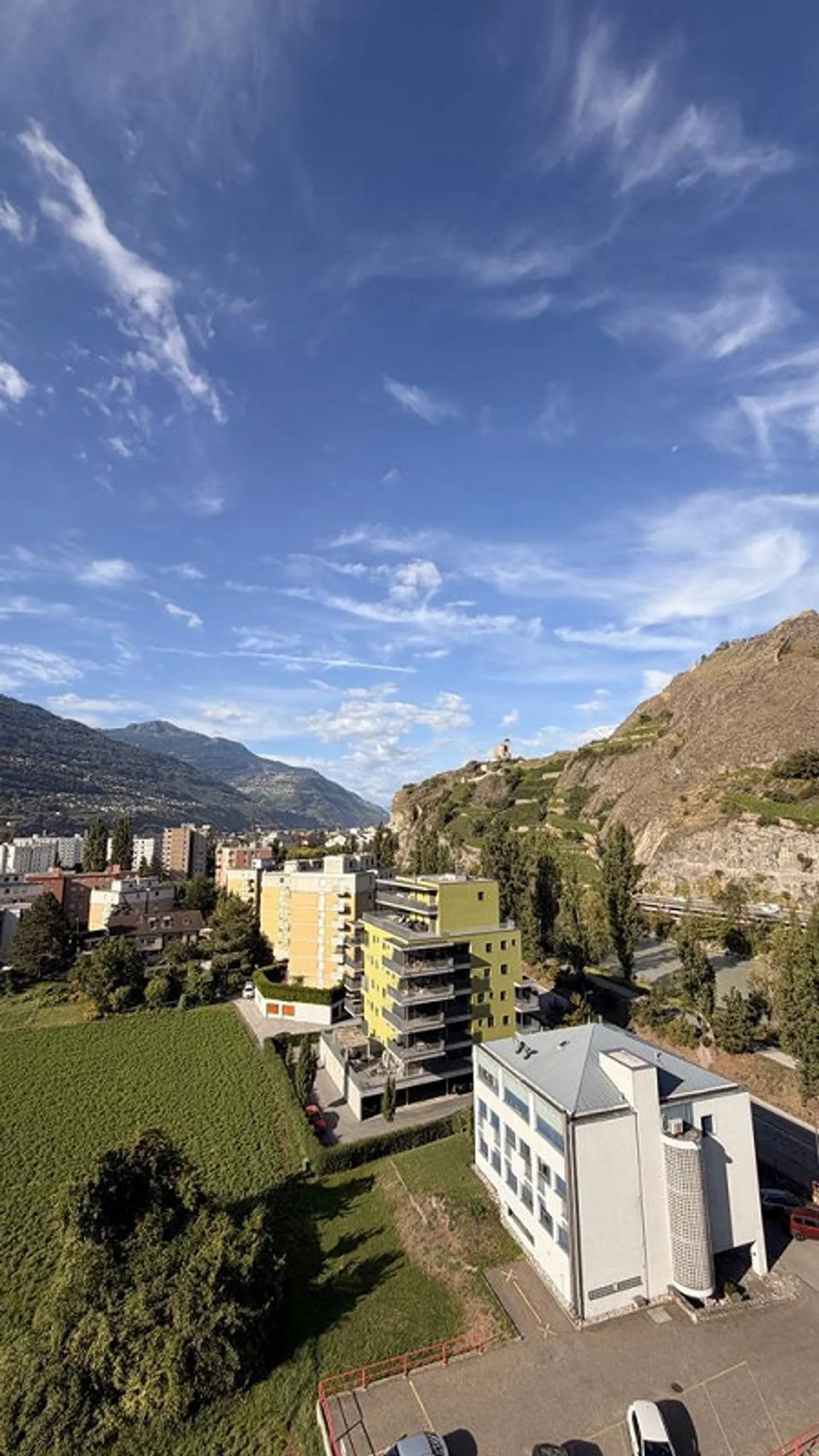 Appartement Spacieux en Quartier Calme - Photo 8 sur 8