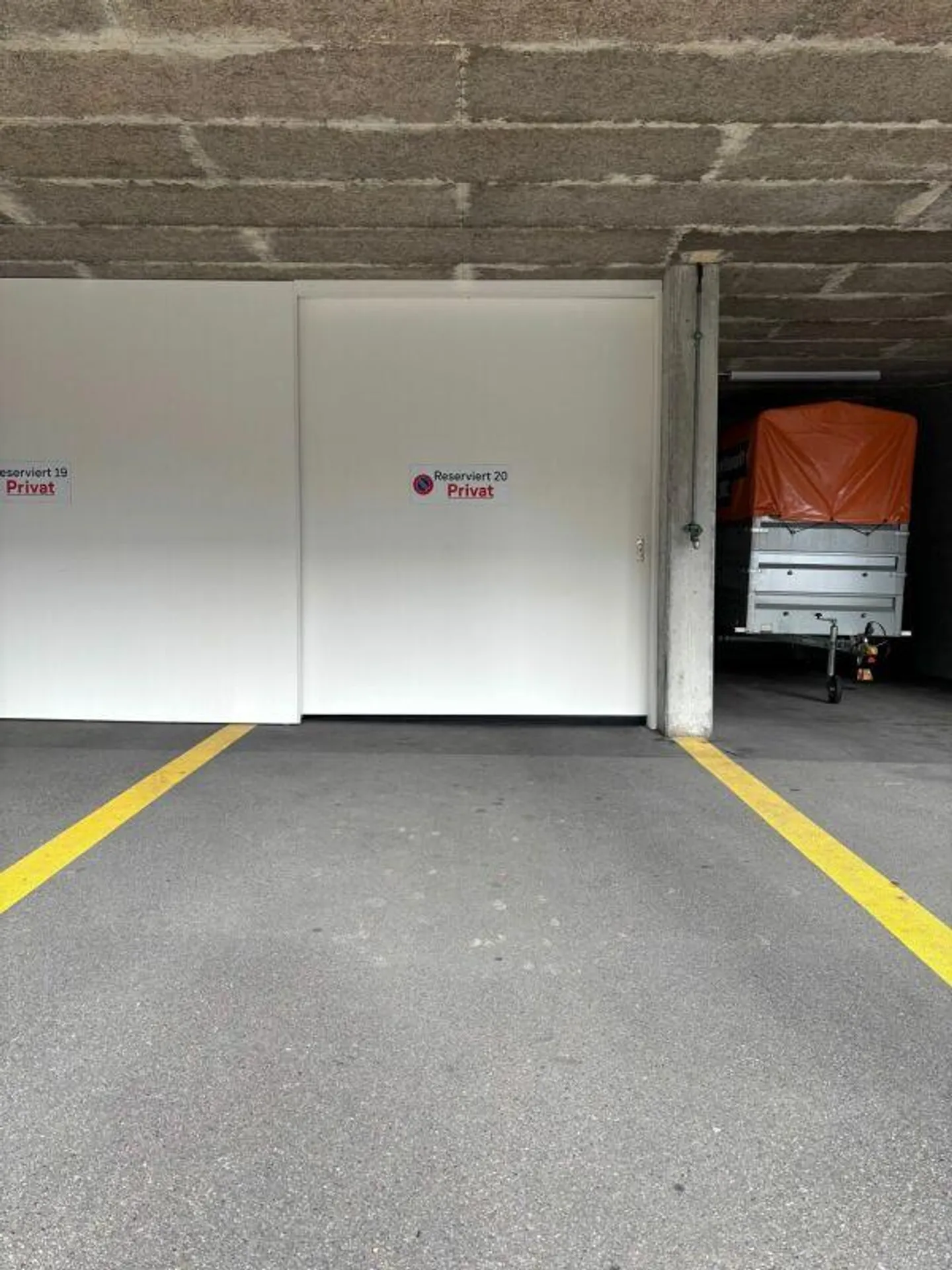 Lagerraum mit Parkplatz - Foto 2 von 5