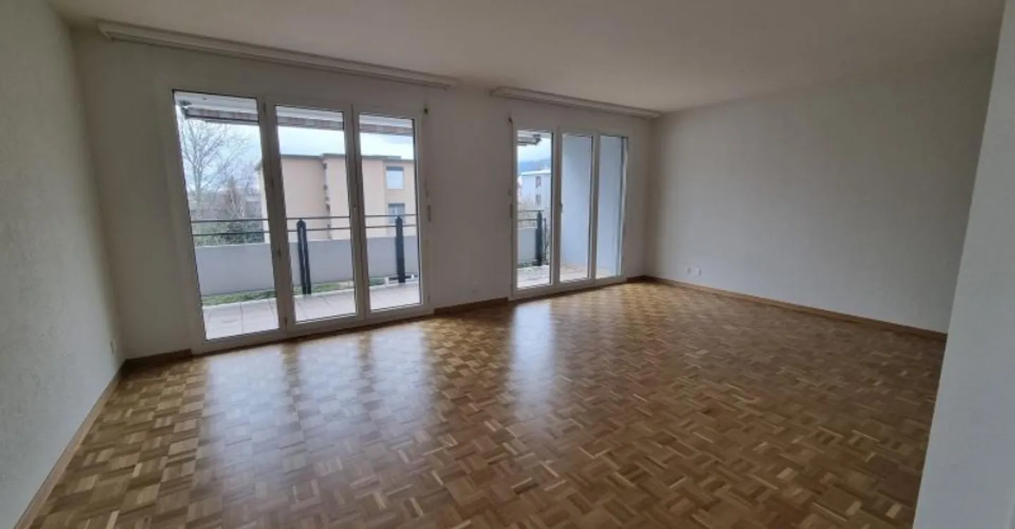 00430 - Wohnung 4,5 Zimmer - Ch. des Pièces Chaperon 3 - CORTAILLOD - Foto 1 von 6