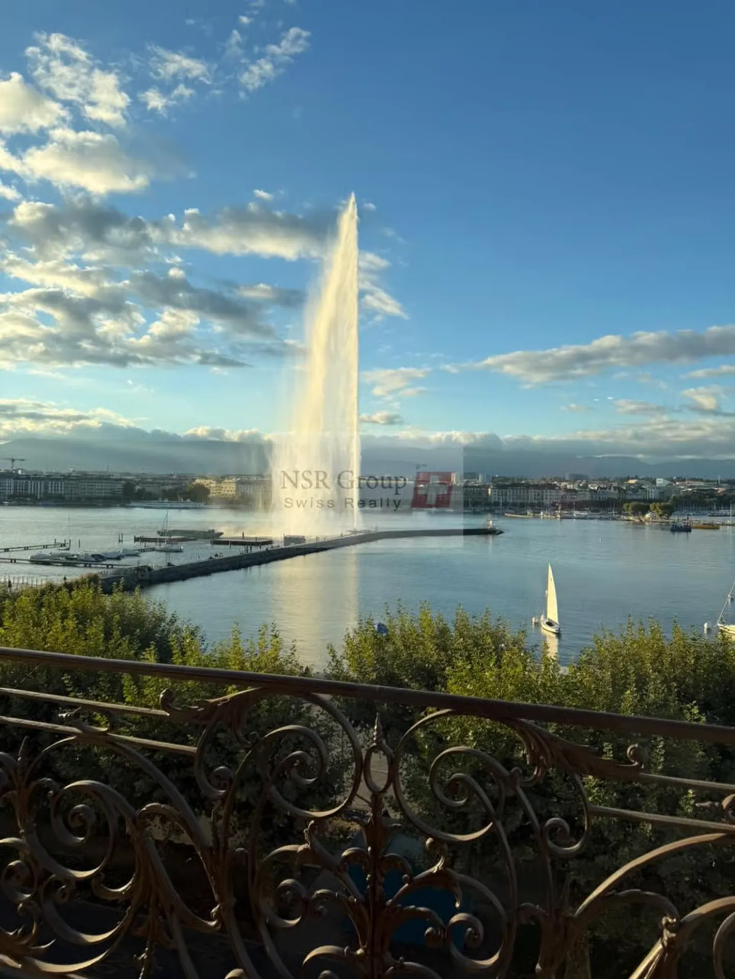 Prestigious apartment for rent of 135m² ? Exceptional view of the Jet d'Eau - Photo 1 of 2
