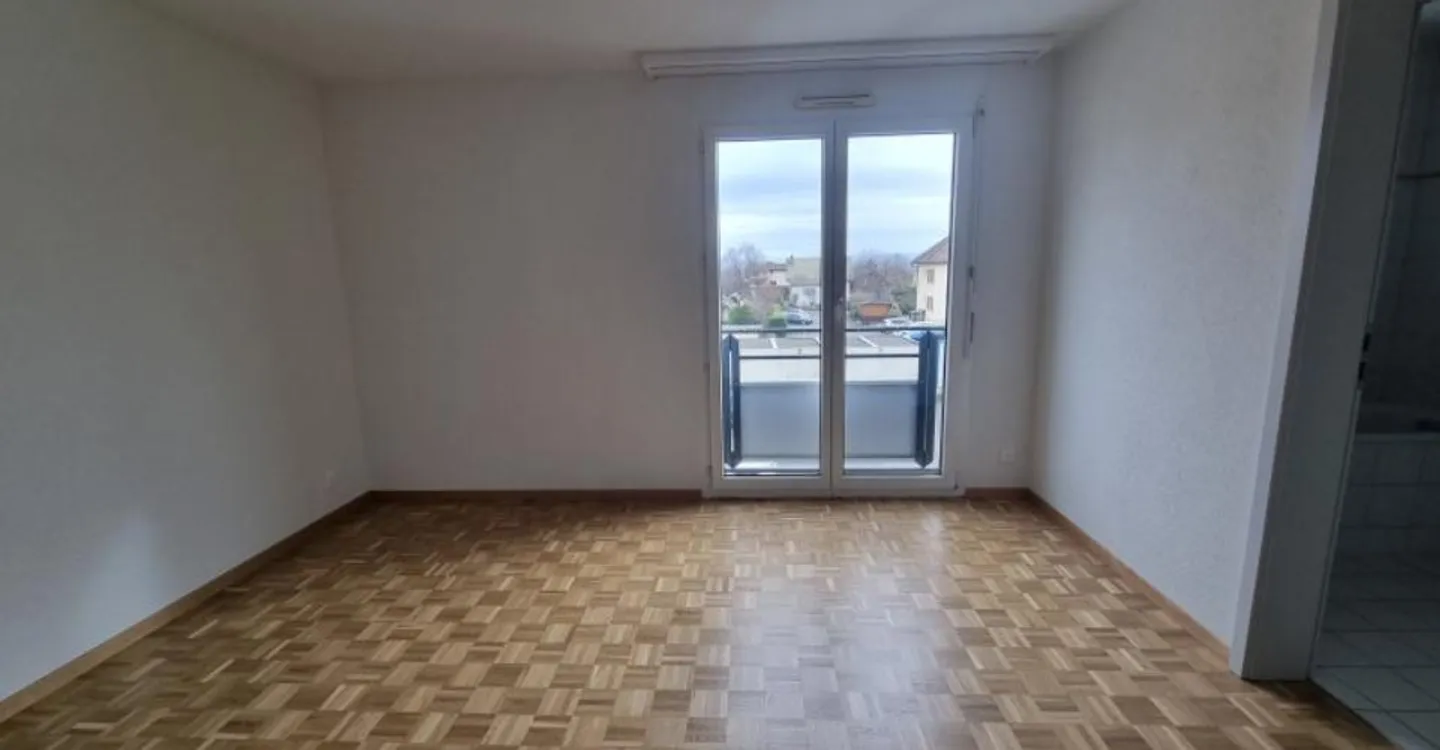 00430 - Wohnung 4,5 Zimmer - Ch. des Pièces Chaperon 3 - CORTAILLOD - Foto 2 von 6
