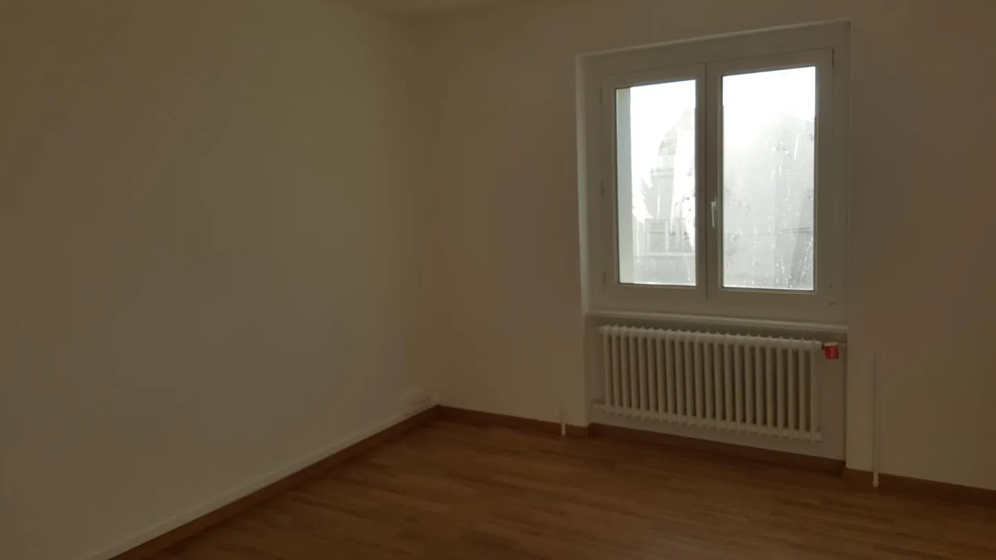 Charming 2-Room Apartment - Photo 3 of 6