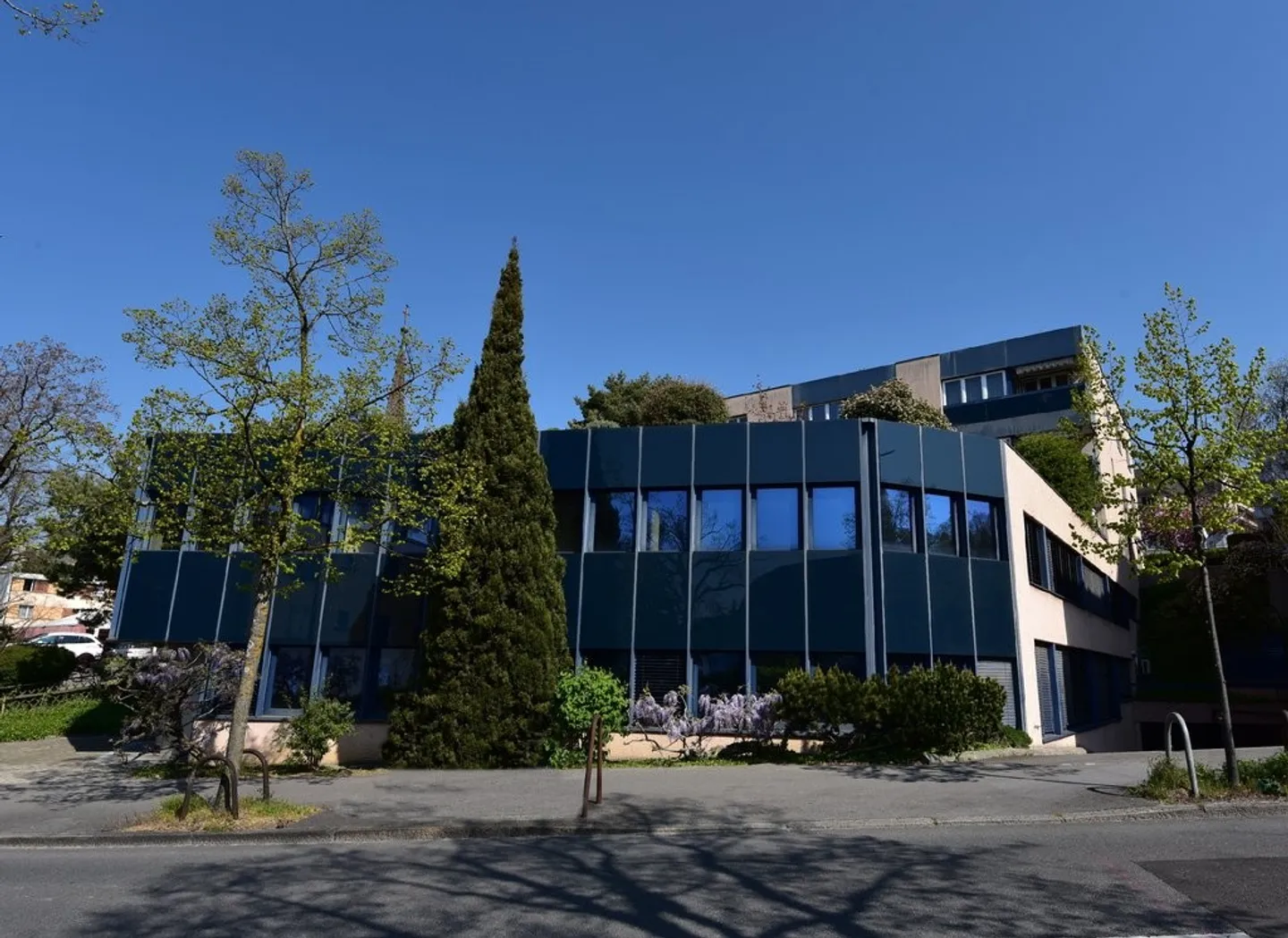 Place de parc intérieur disponible - Photo 2 sur 2