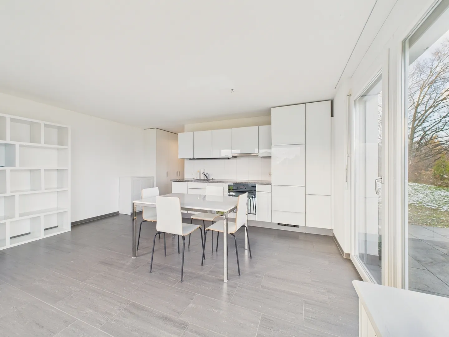 Appartement moderne de 2,5 pièces dans un emplacement panoramique calme de Richterswil - Photo 5 sur 12