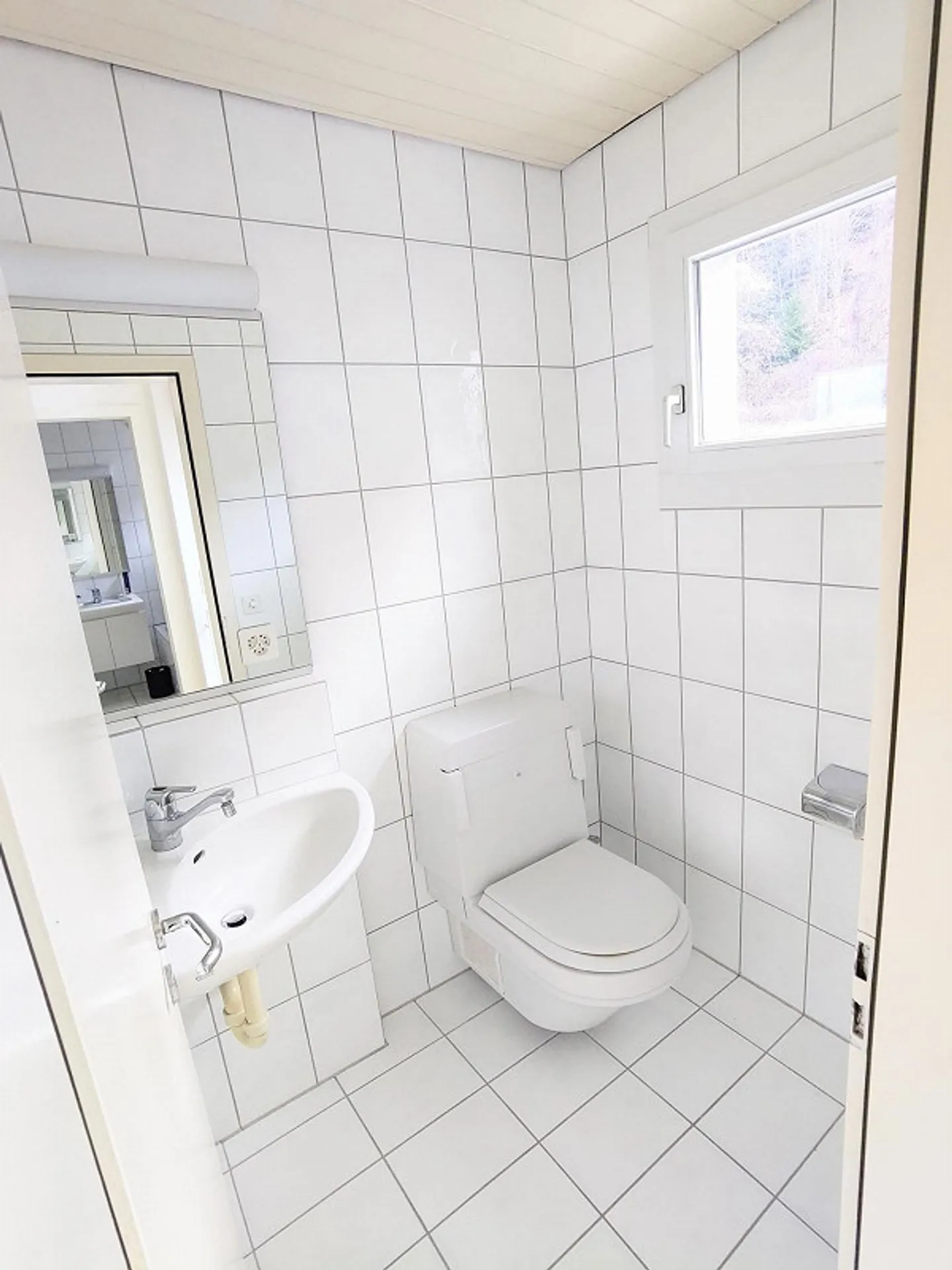 5.5-Room Corner Townhouse in Nature-Friendly Prime Location Baden - Photo 17 of 28