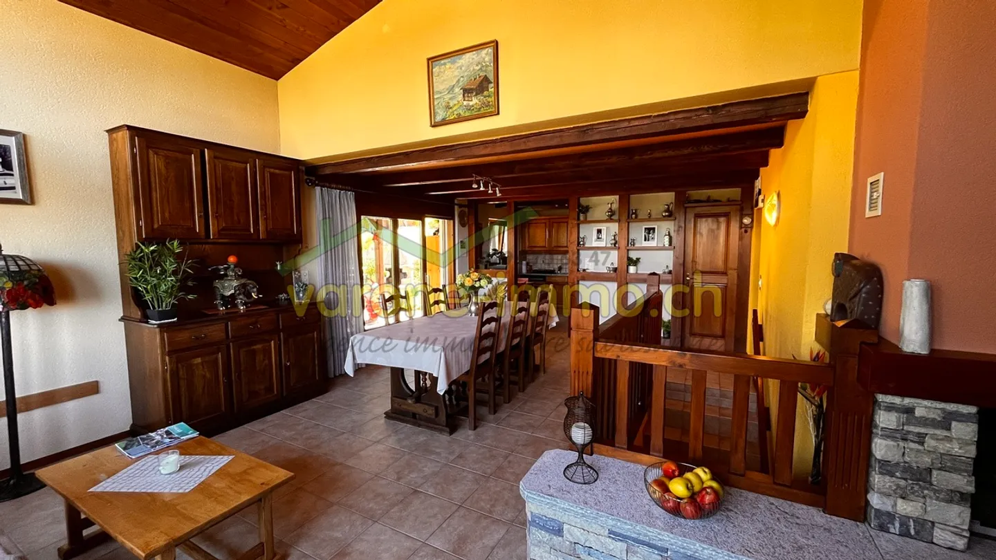 Chalet Incantevole a Briey/Chalais - Un Vero Rifugio di Pace - Foto 6 di 13