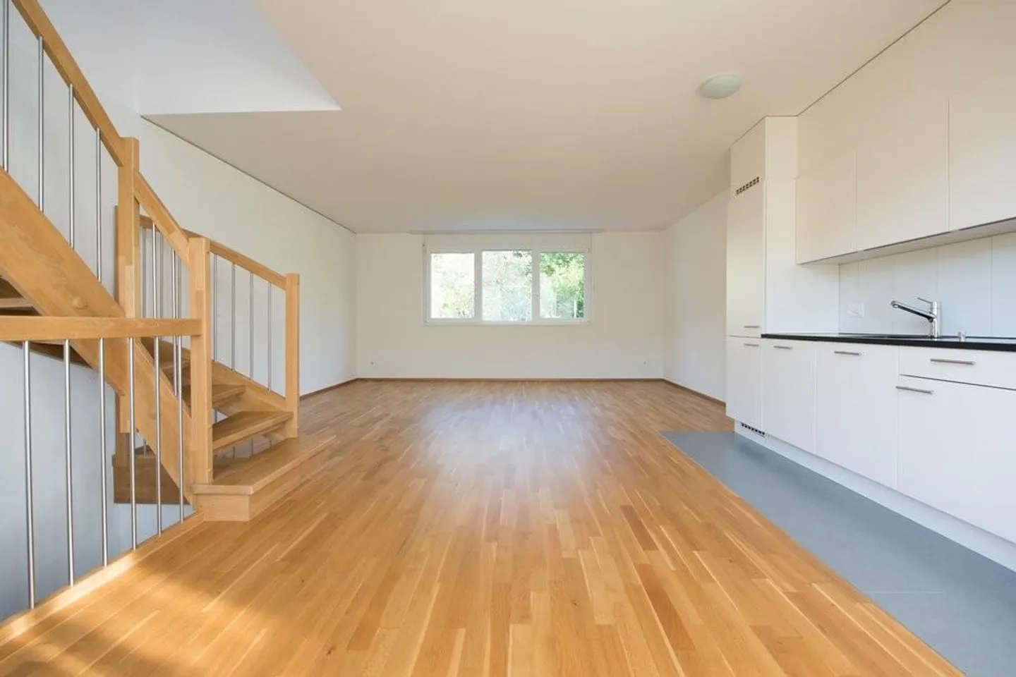 Unico, alla moda, centrale - La tua nuova casa su tre piani! - Foto 2 di 11