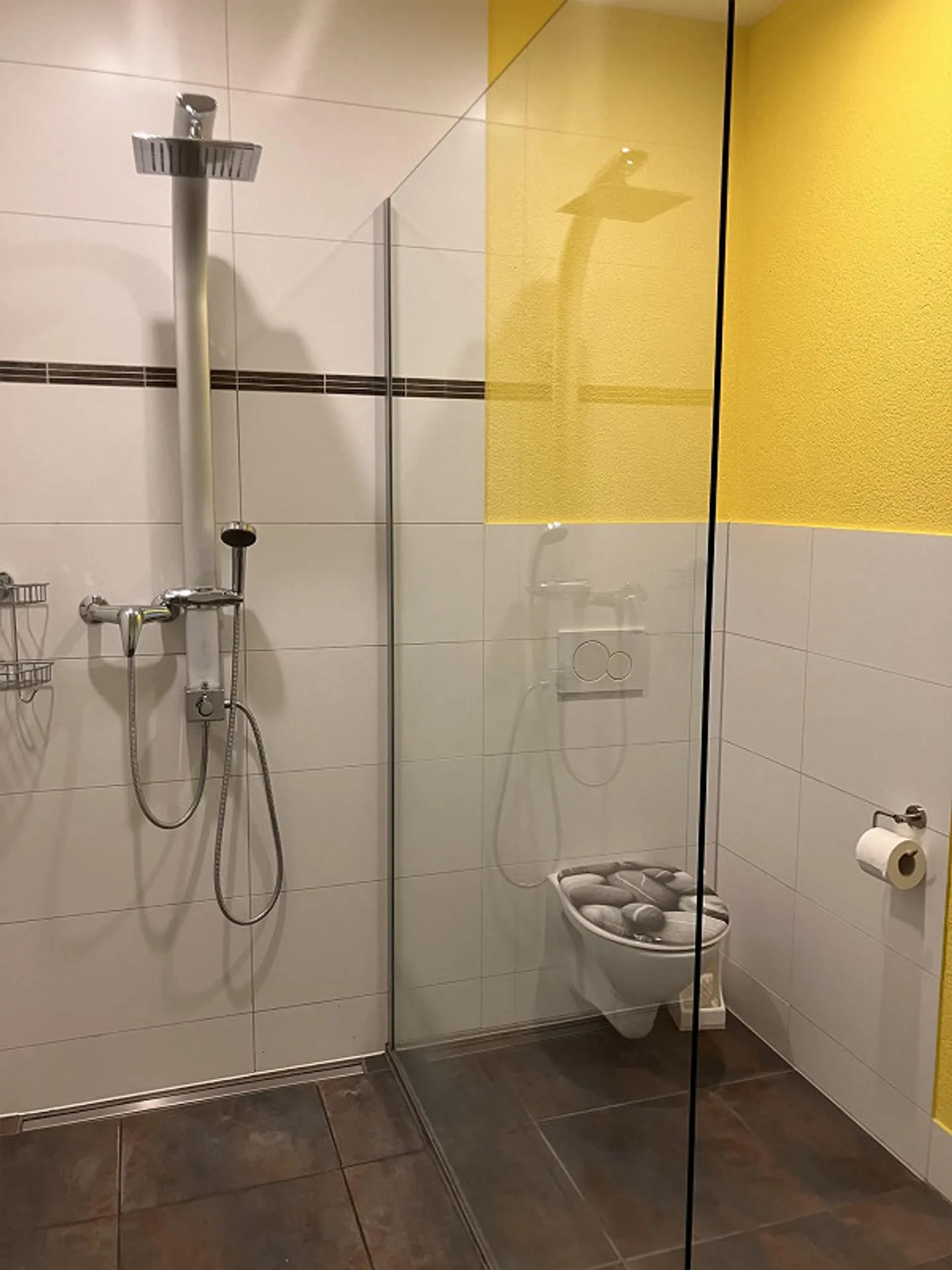 Schöne helle 2 1/2  Einlegerwohnung - Foto 8 di 16