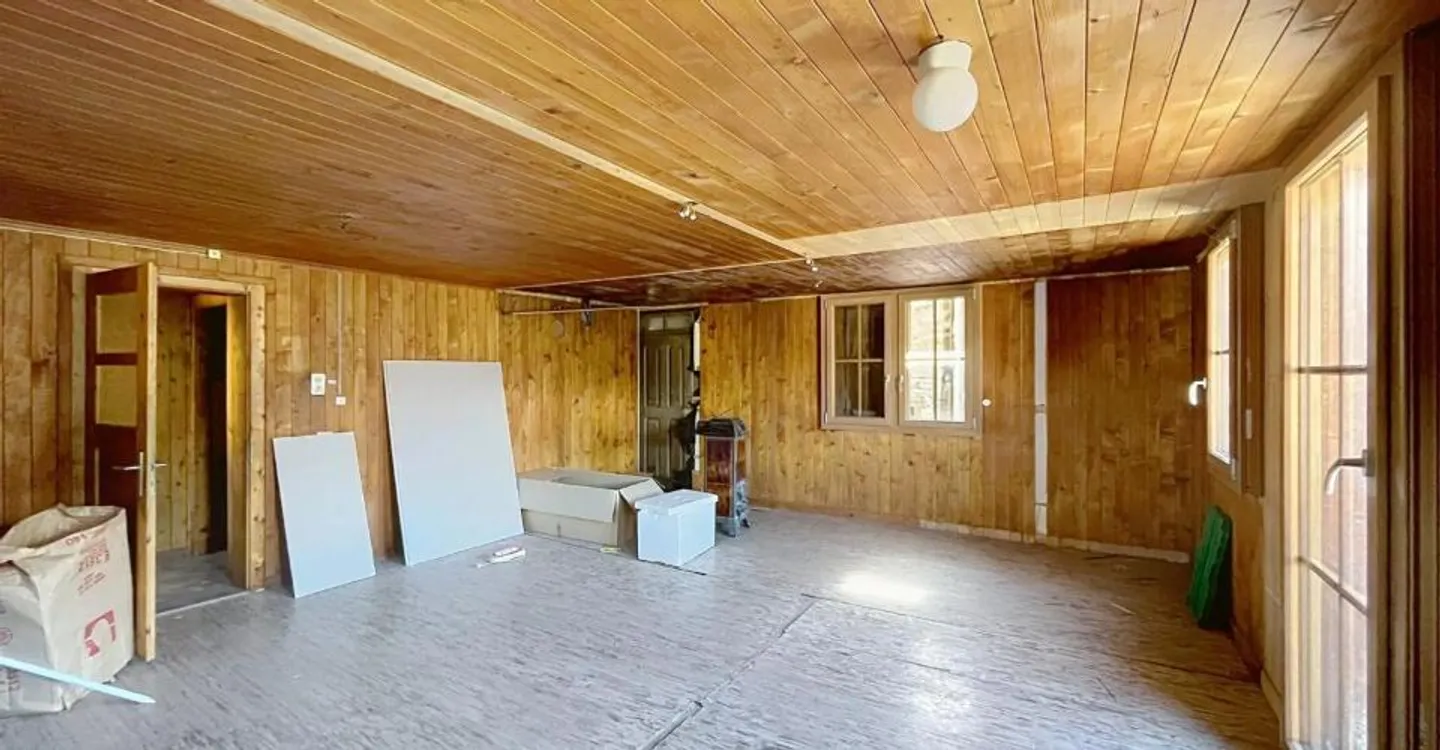 Wohnung mit Renovierungspotential und Blick auf die Berge - Foto 2 von 11