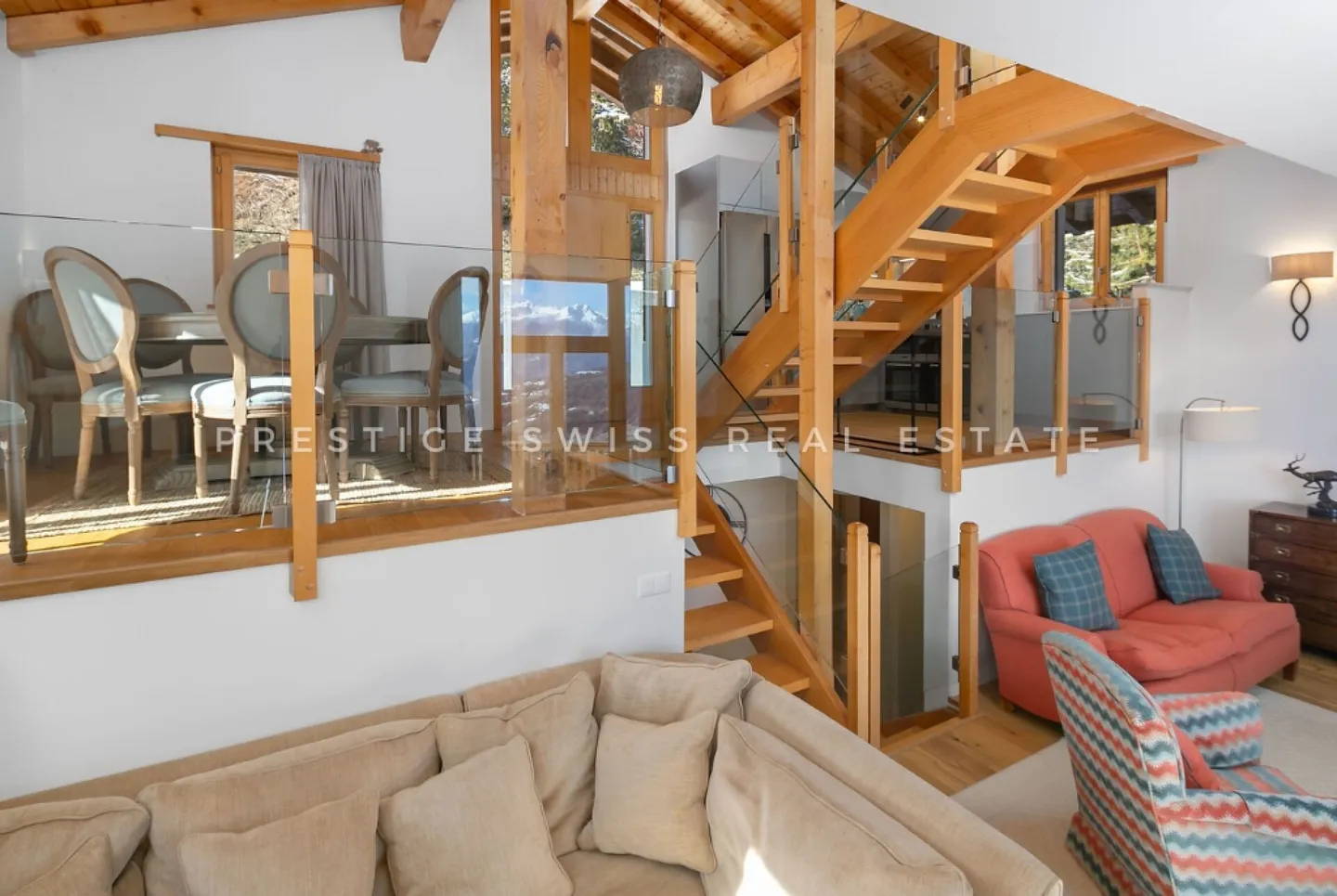 Exclusive Chalet in Anzère - Photo 3 of 23