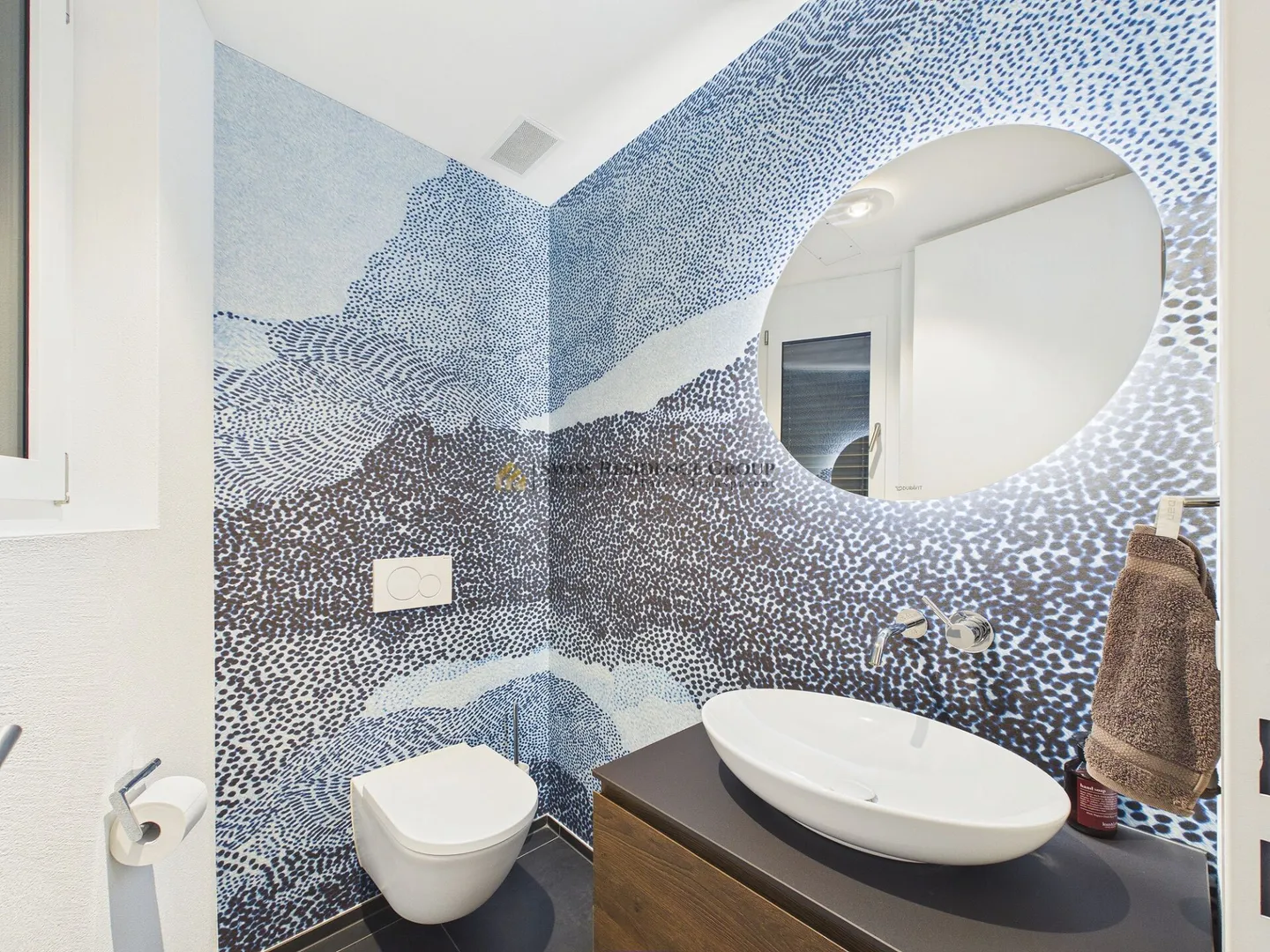 Luxuriöses Wohnen über drei Etagen - Mit Blick auf See und Rigi - Photo 21 of 22