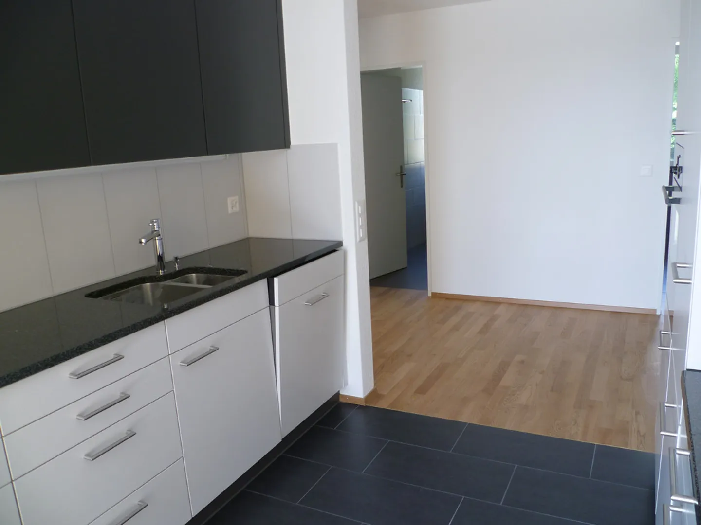 Wohnung mit schöner Aussicht bei Brugg - Foto 4 von 8