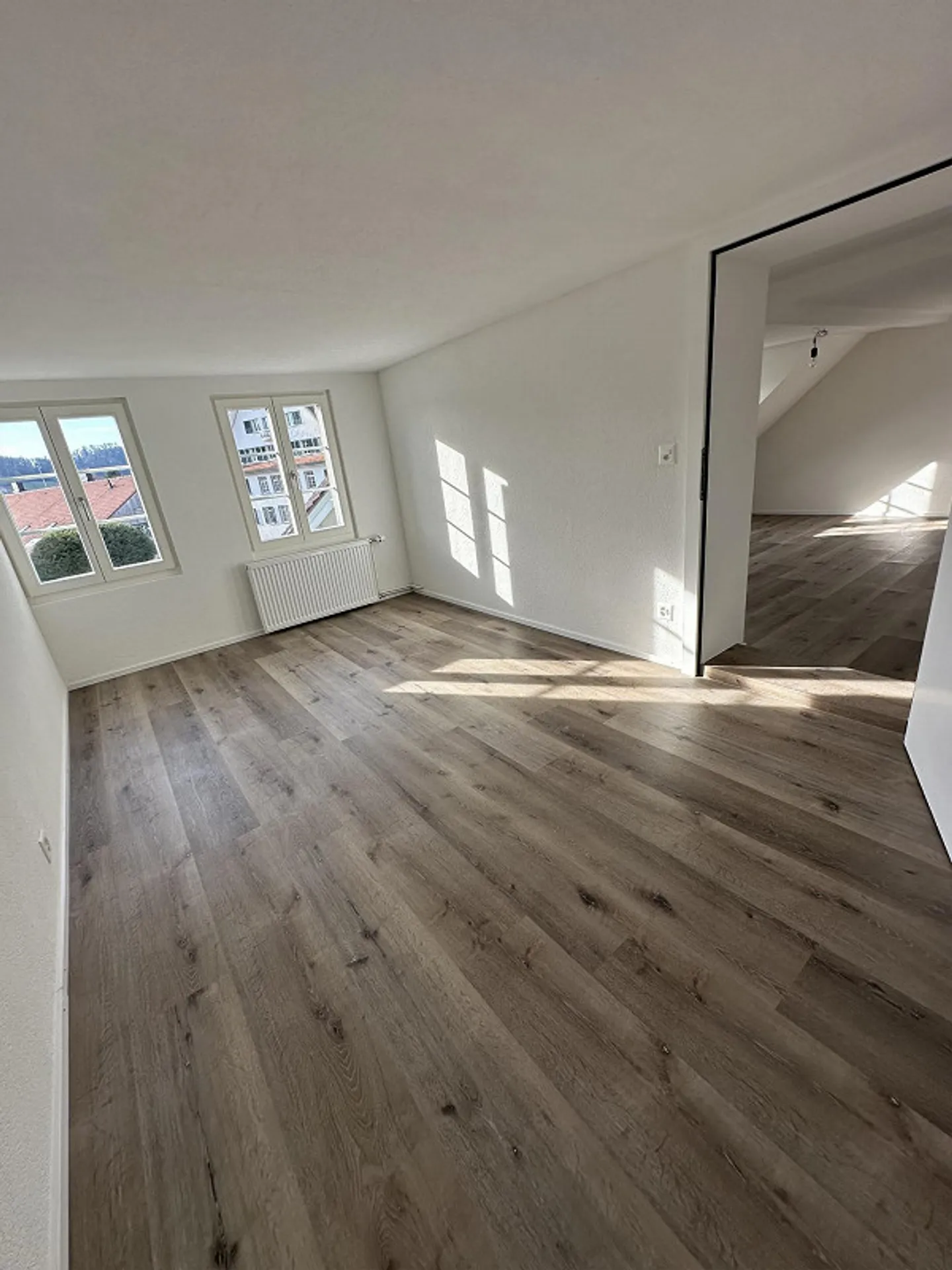 Appartamento elegante con 2.5 stanze dopo ristrutturazione completa - Foto 4 di 11