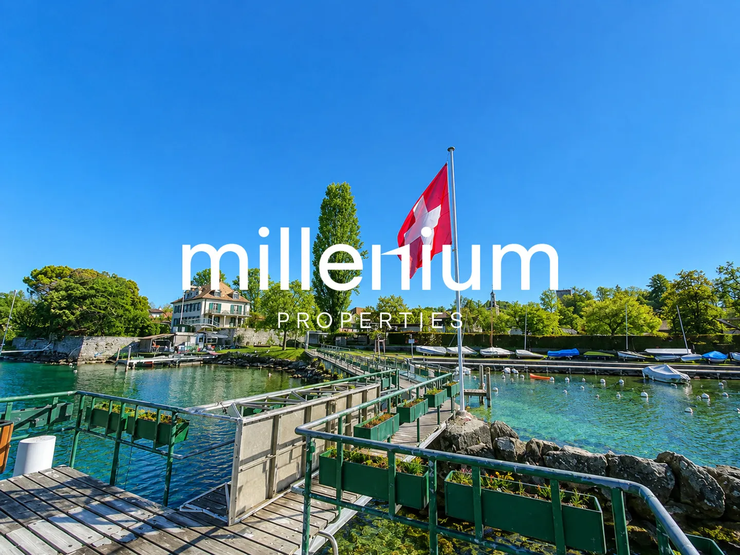 Stupendo nuovo duplex con vista lago - Foto 1 di 13