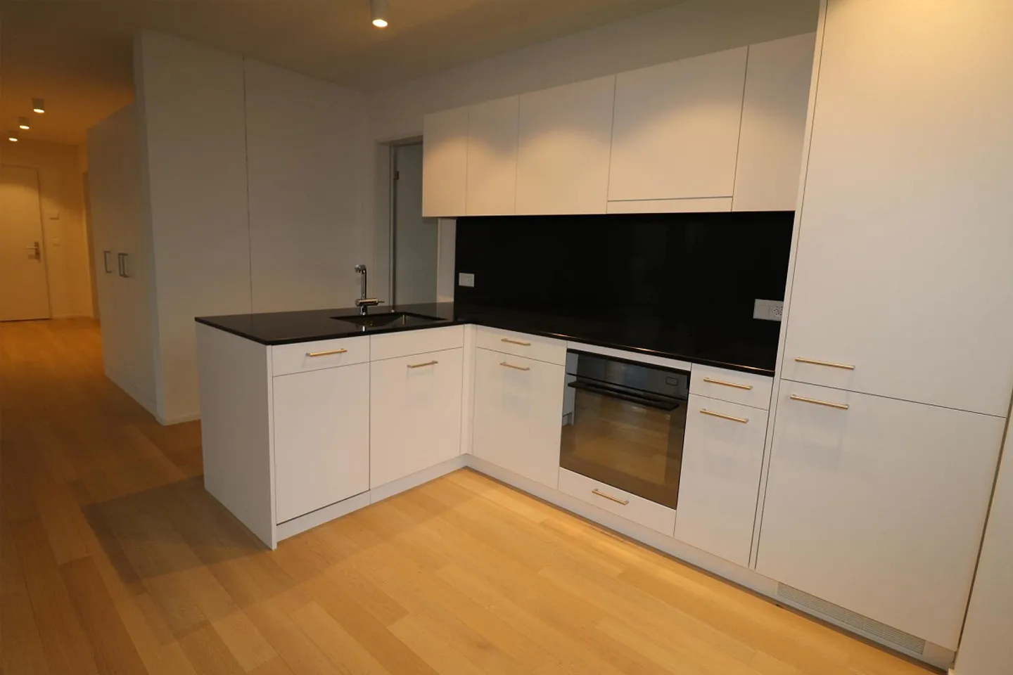 2.5 Room Apartment in Neuhausen am Rheinfall - Photo 4 of 6