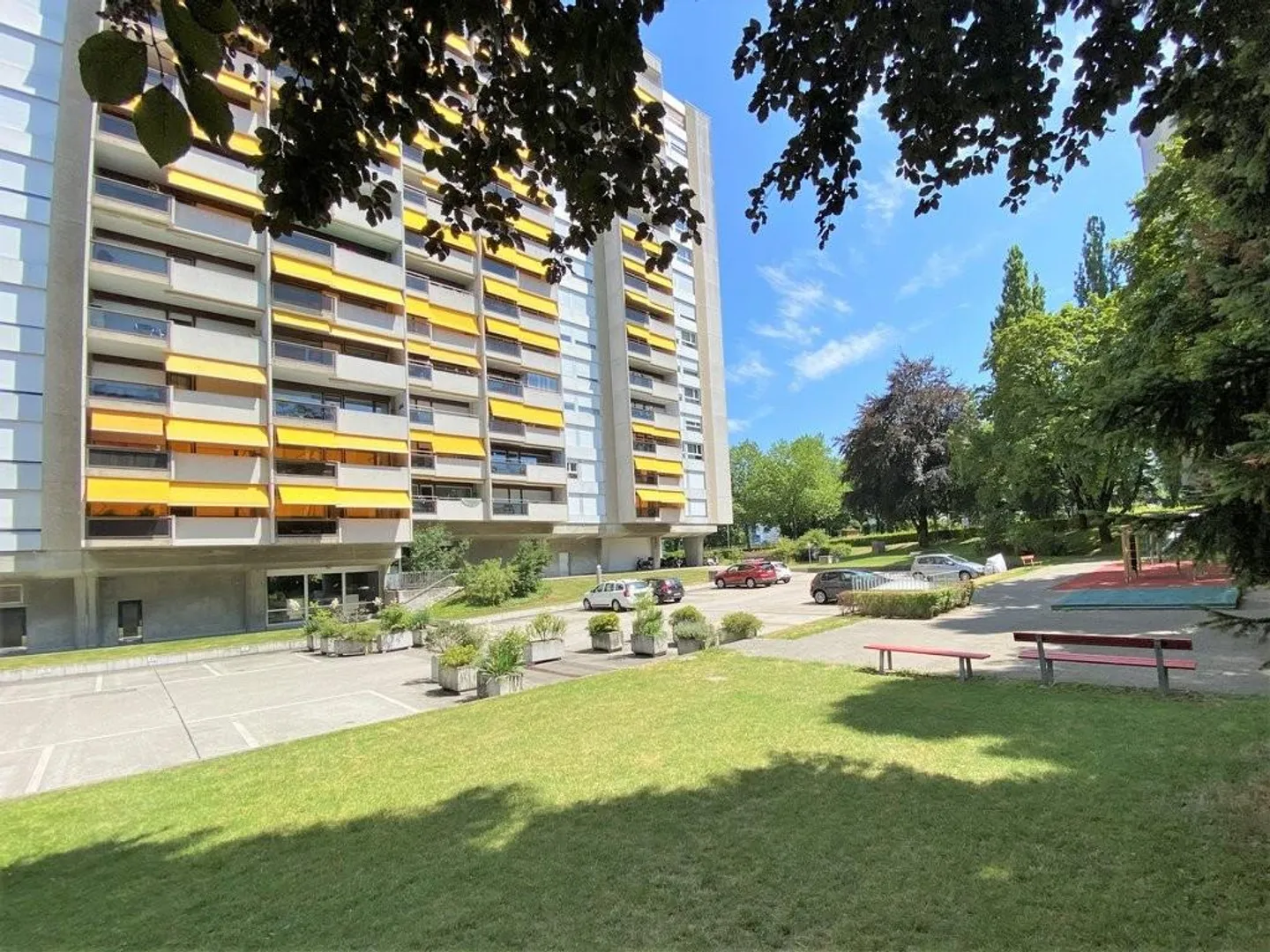 Helle Wohnung nahe Gurten - Foto 1 von 7