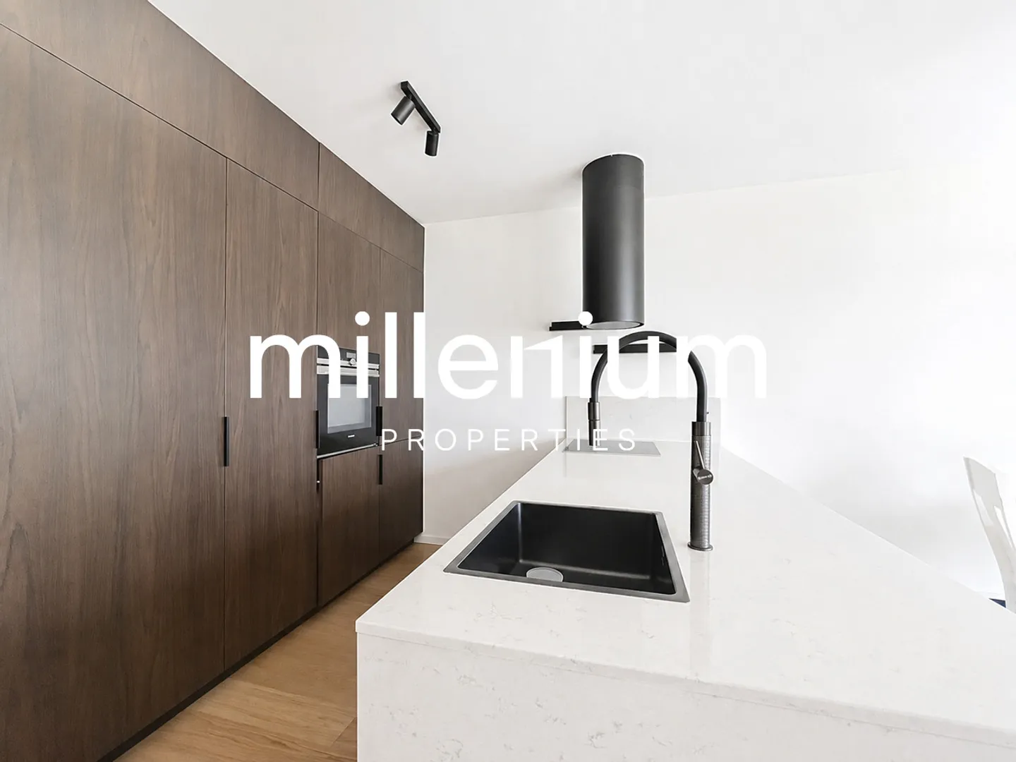 Stupendo nuovo duplex con vista lago - Foto 7 di 13
