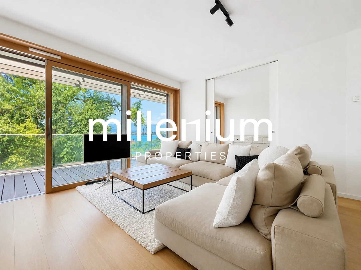 Stupendo nuovo duplex con vista lago - Foto 5 di 13