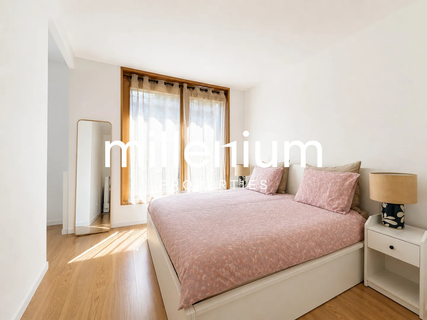 Stupendo nuovo duplex con vista lago - Foto 9 di 13