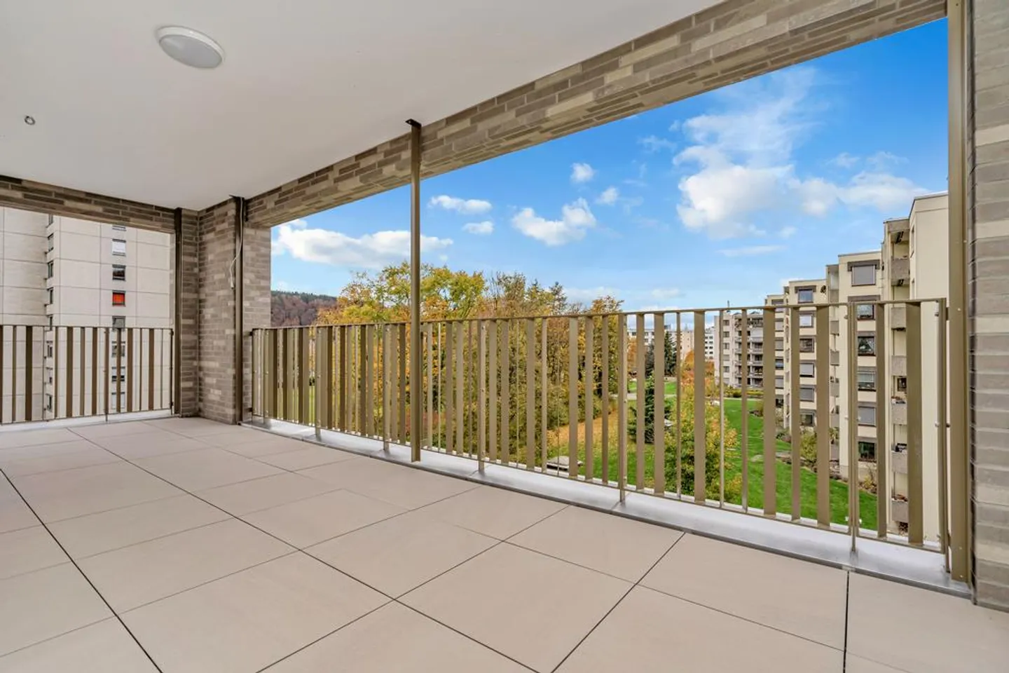 Attractive 2.5-room apartment - Photo 7 of 8