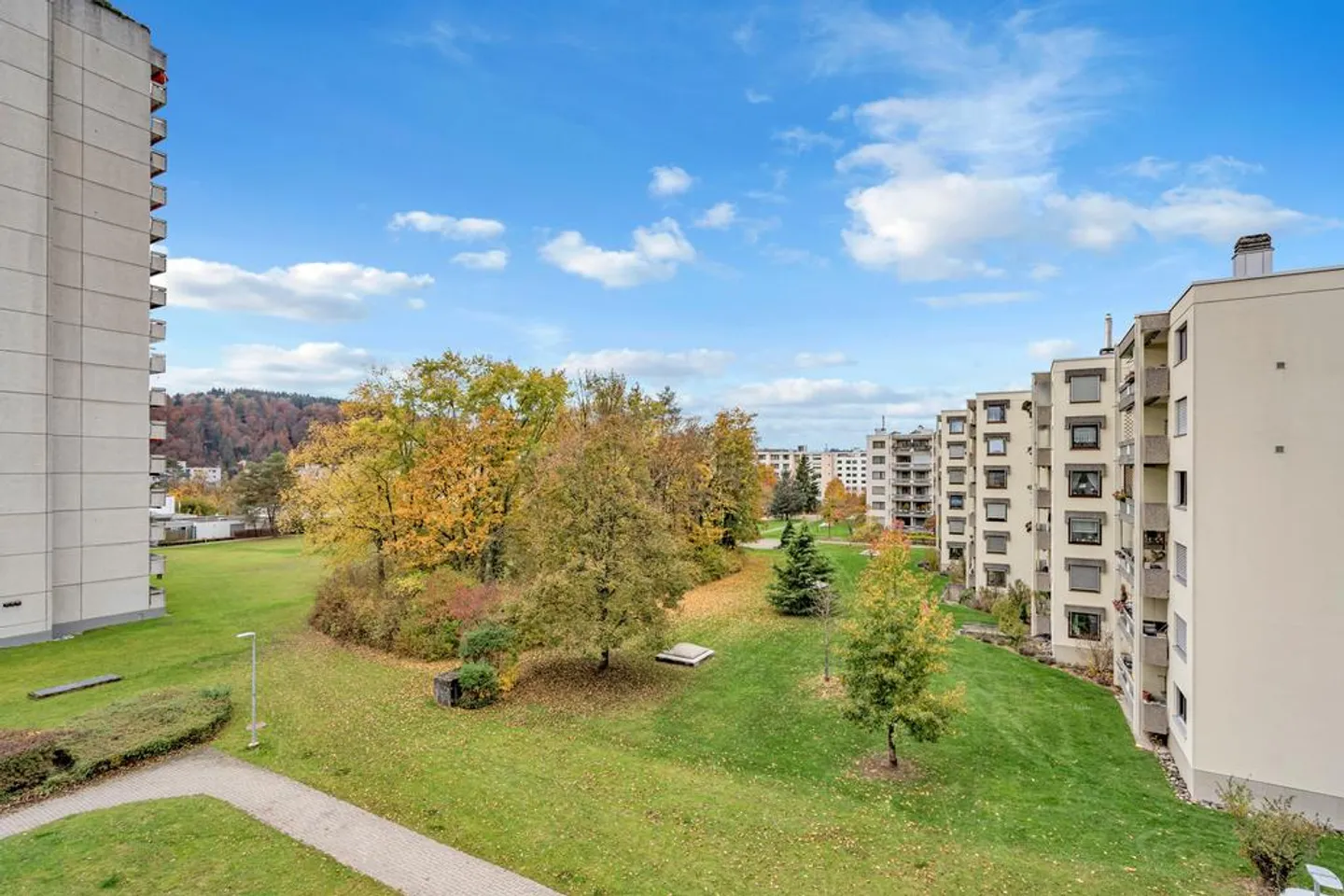 Attractive 2.5-room apartment - Photo 8 of 8