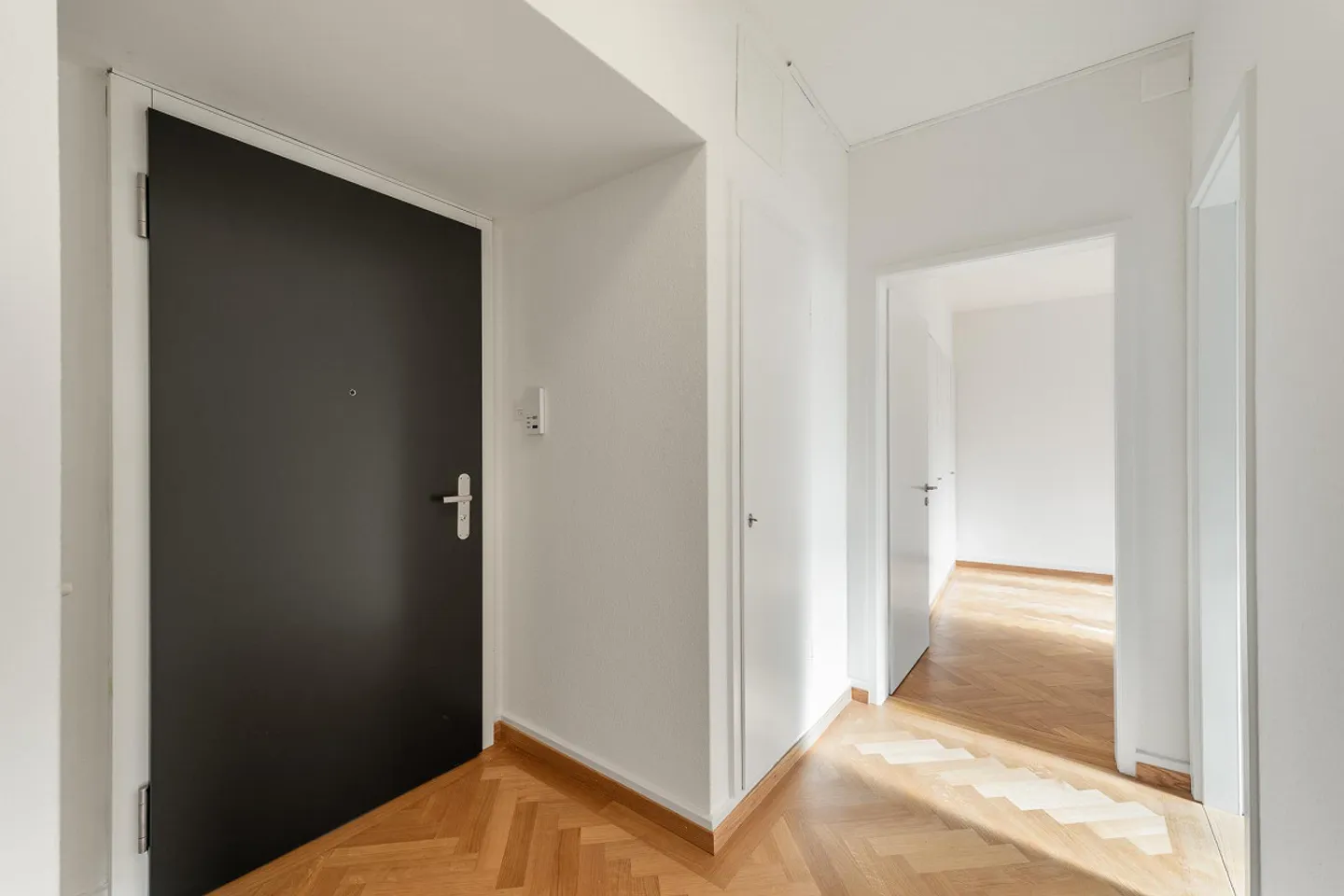 Modernes Apartment in Zürich Enge - Foto 8 von 8