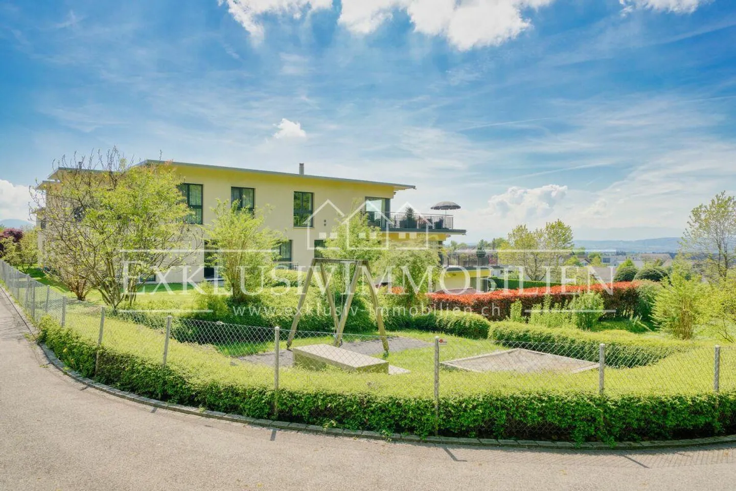 Un rêve de maison avec beaucoup d'espace et une belle vue - Photo 4 sur 4