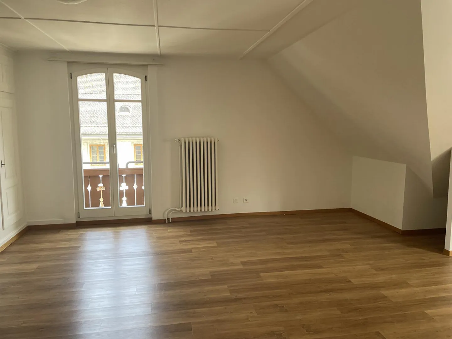 Appartamento 2,5 locali a Wangen an der Aare - Foto 2 di 9