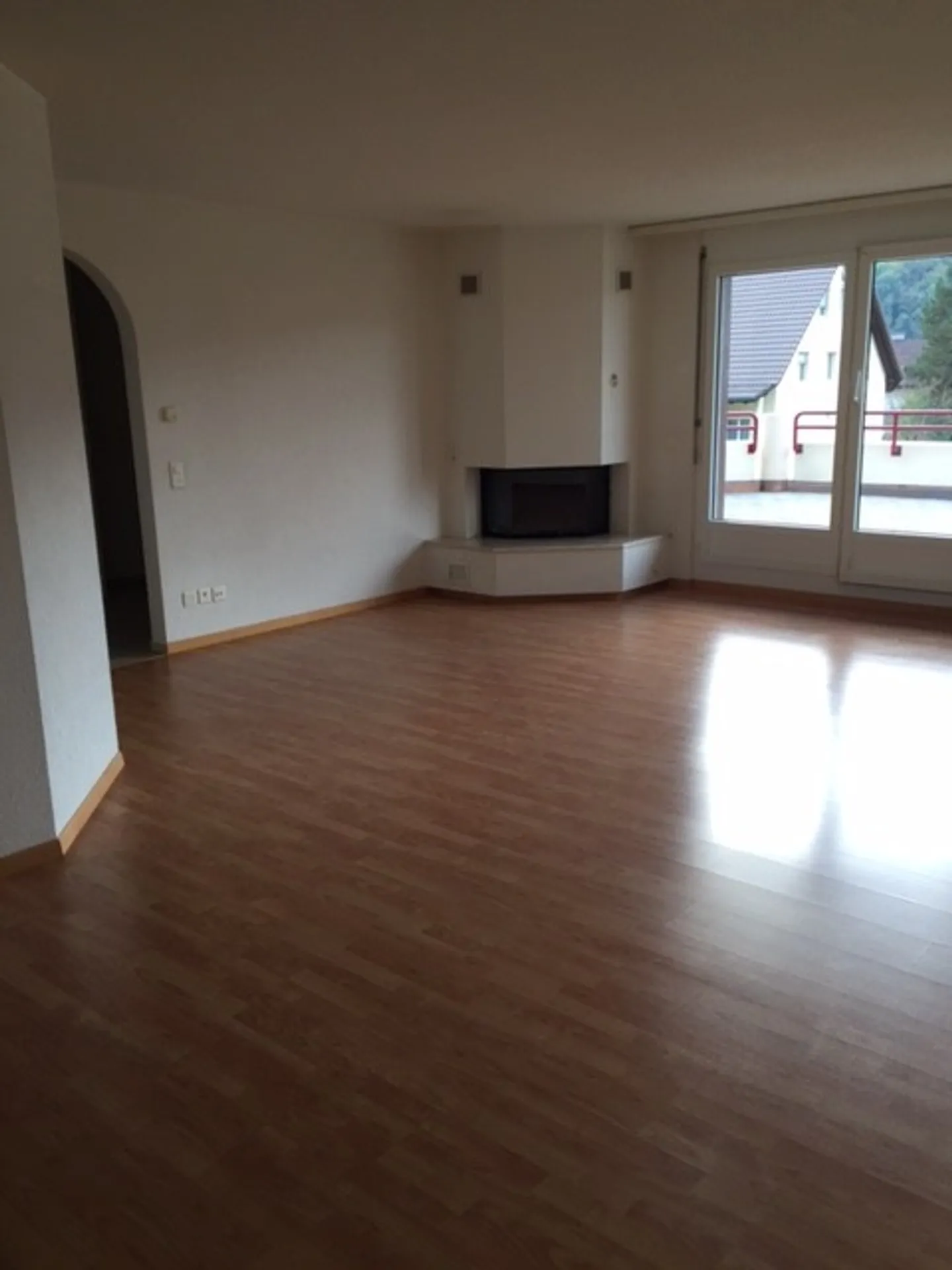 Beautiful apartment in the green - Photo 2 of 7