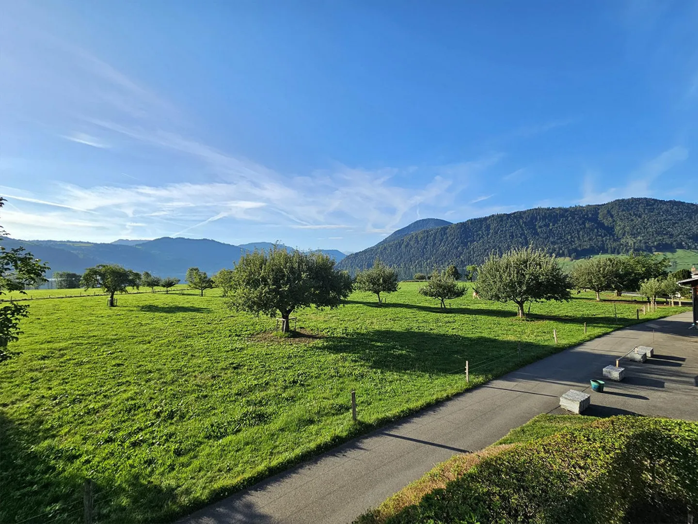 Charmante Wohnung mit Seeblick - Foto 1 von 8