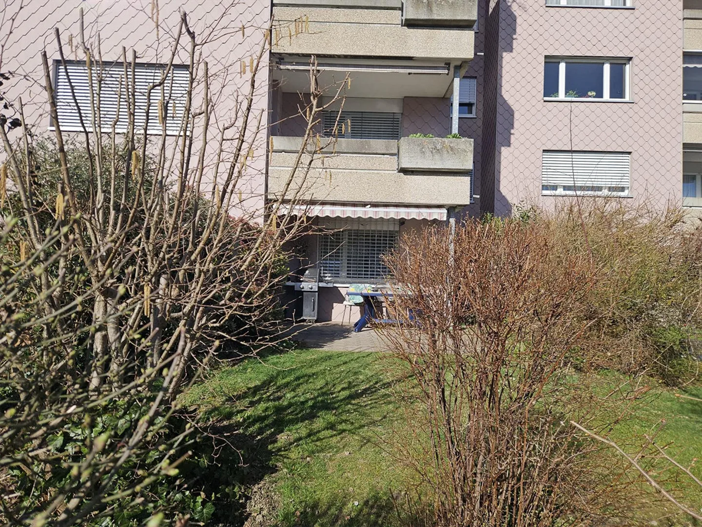 Cozy Garden Apartment for Sale - Photo 3 of 10