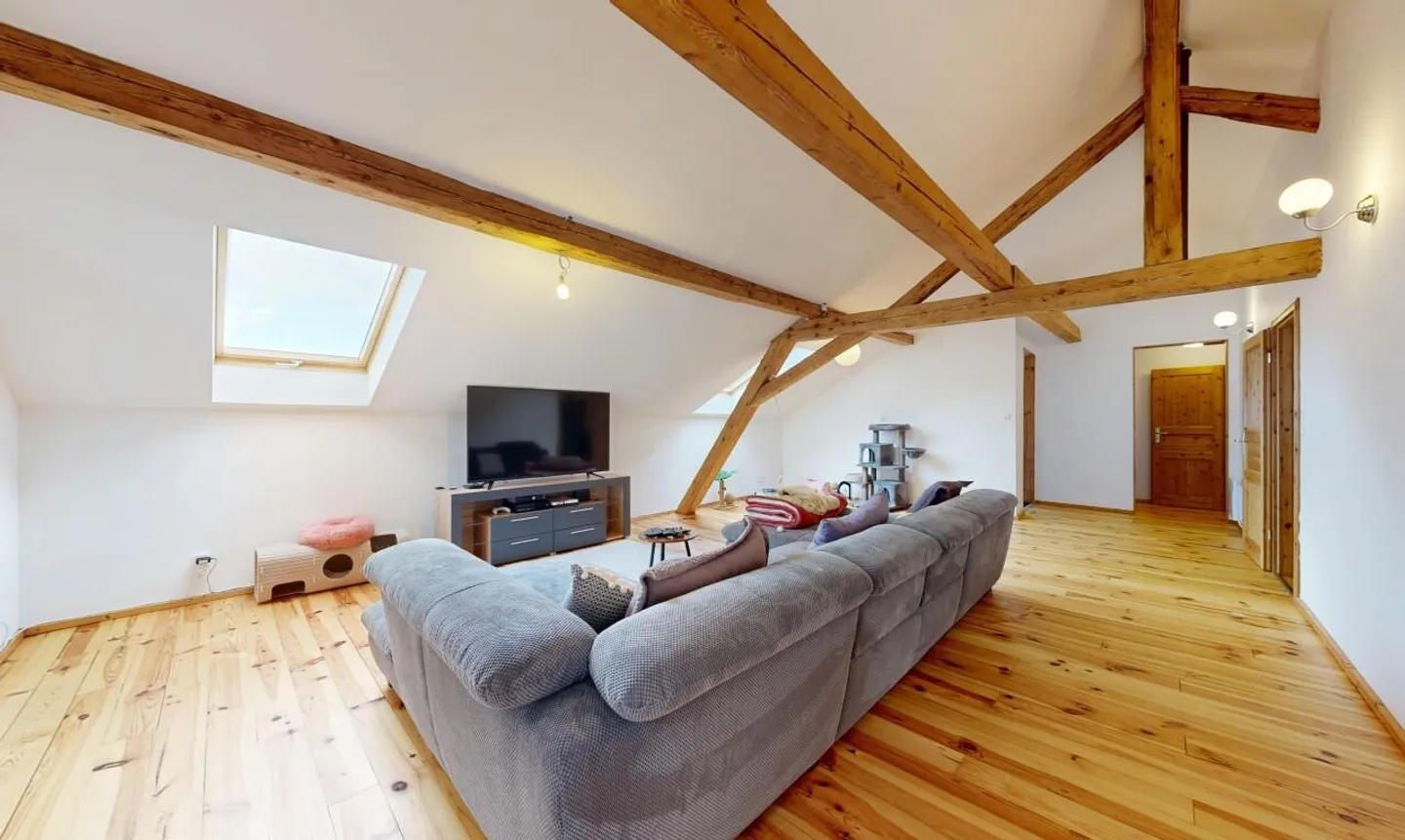 Martigny-Combe : Grande maison de village avec 2 appartements et vue - Photo 1 sur 11