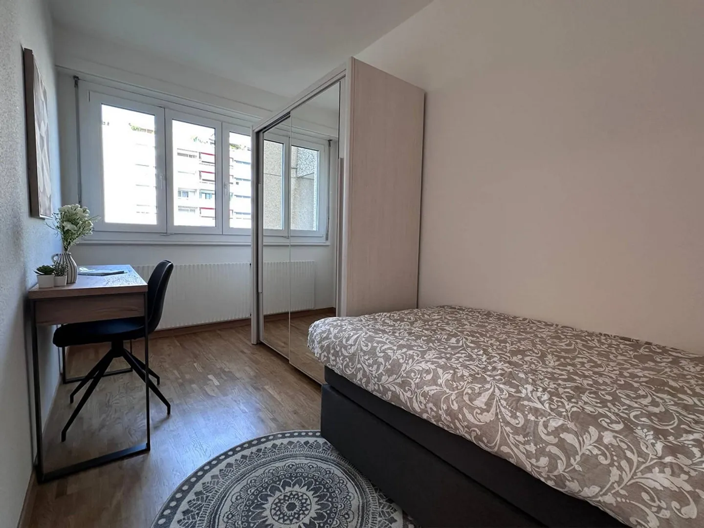 Coliving Spazioso tra Città e Natura a Thônex - Foto 1 di 17