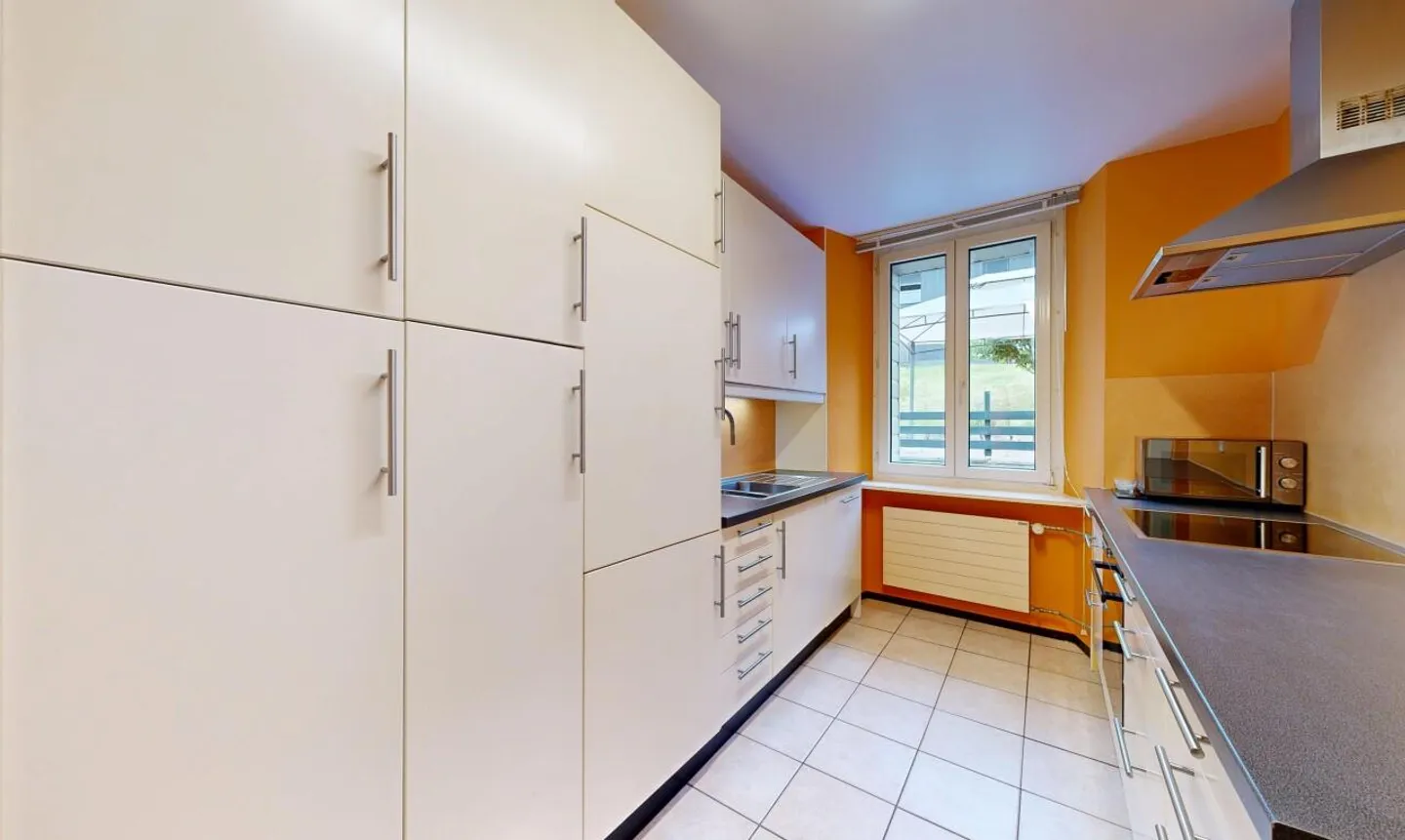 Martigny-Combe : Grande maison de village avec 2 appartements et vue - Photo 5 sur 11
