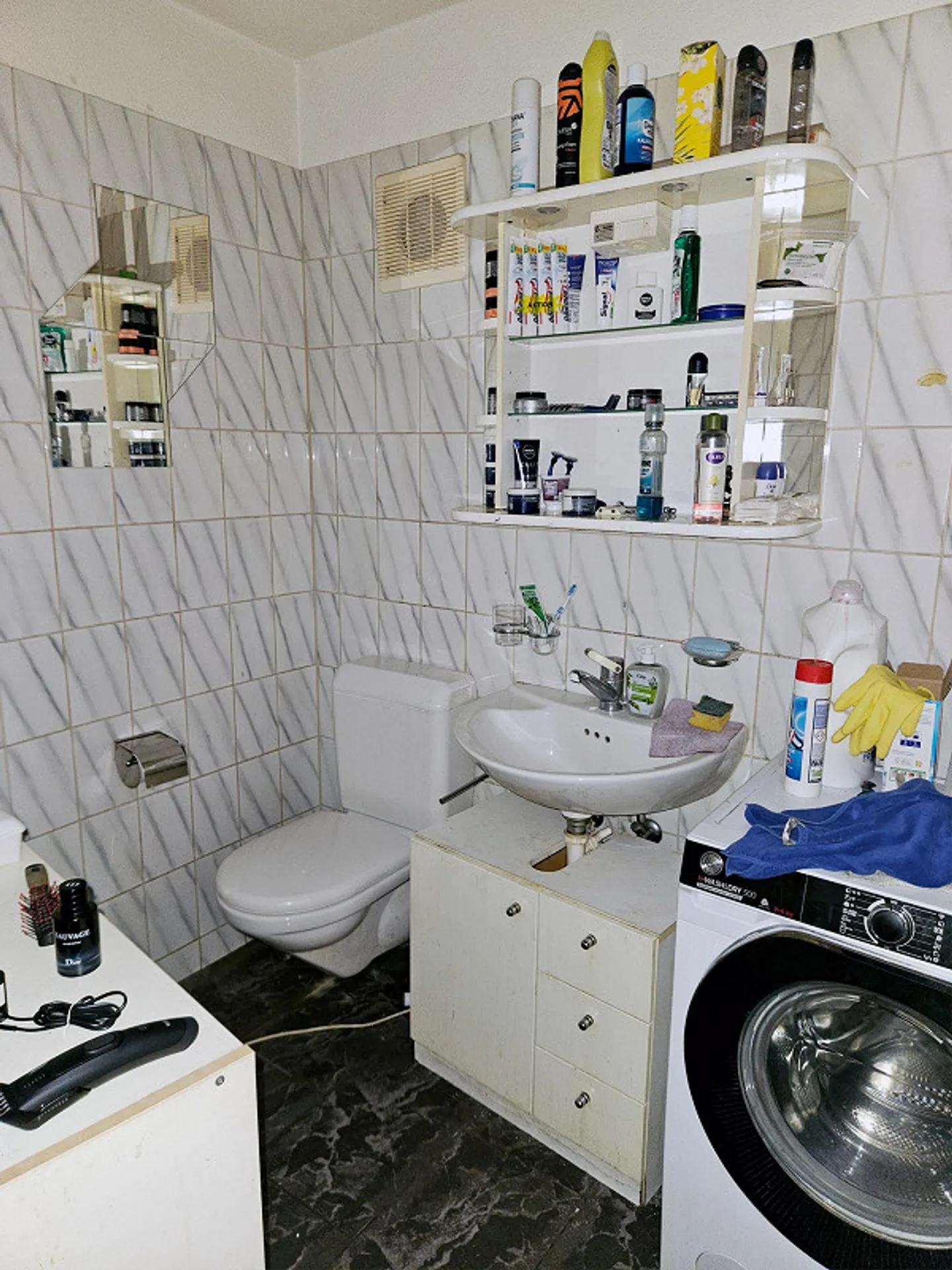 Cozy Garden Apartment for Sale - Photo 9 of 10