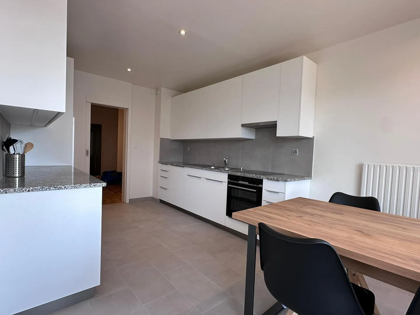 Coliving Spazioso tra Città e Natura a Thônex - Foto 7 di 17
