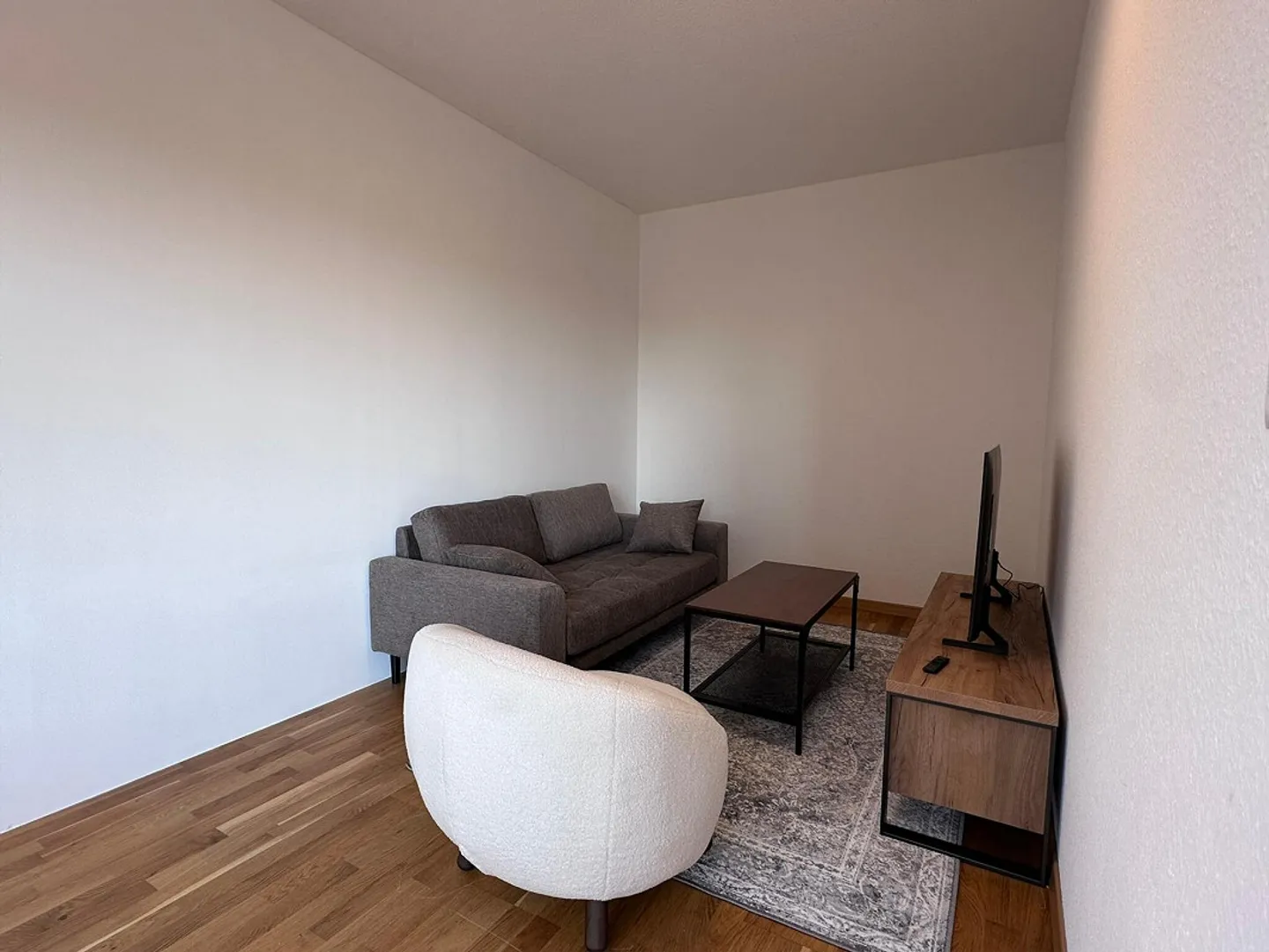 Coliving Spazioso tra Città e Natura a Thônex - Foto 15 di 17
