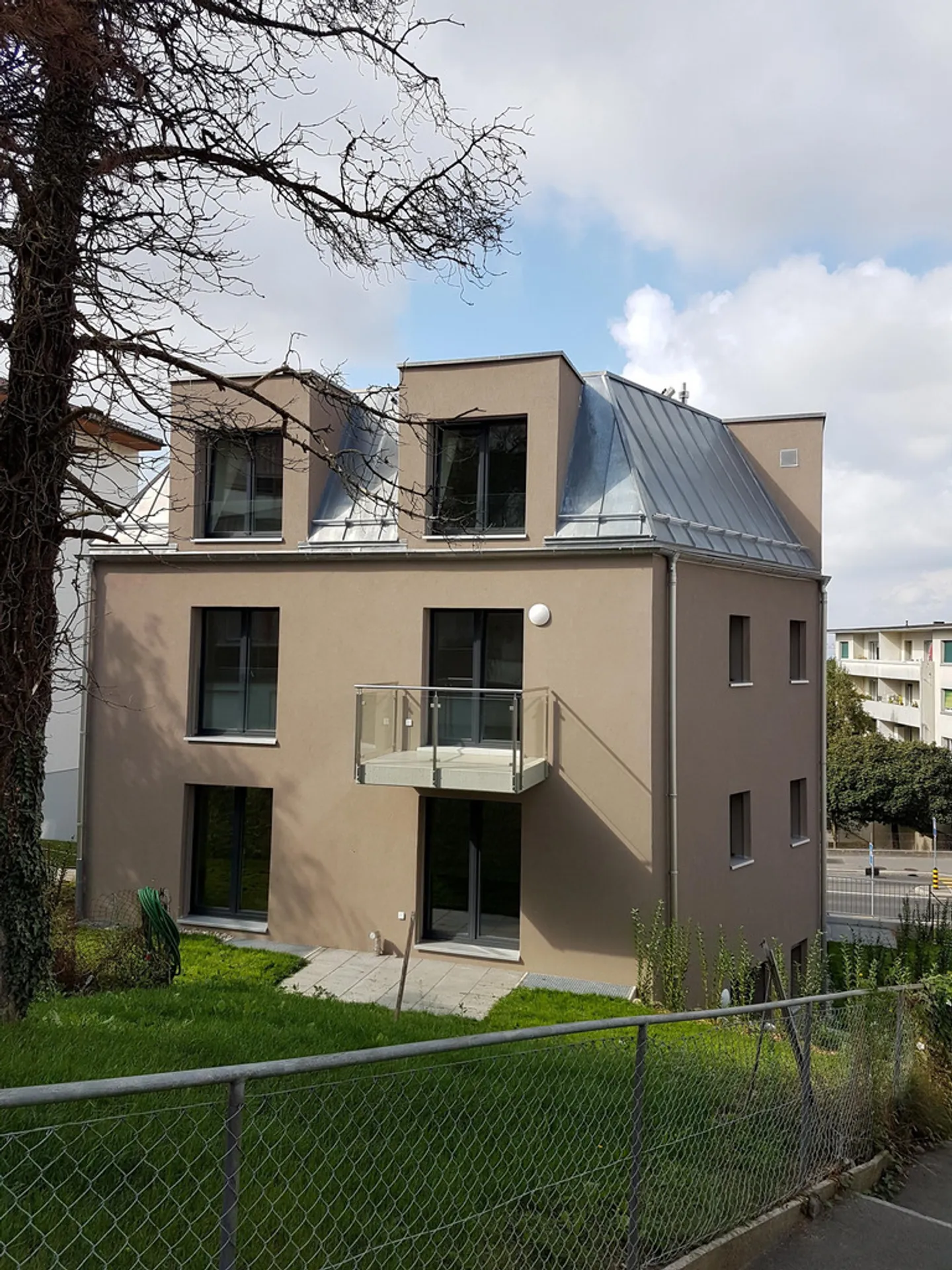 Apartment for rent - Photo 1 of 5