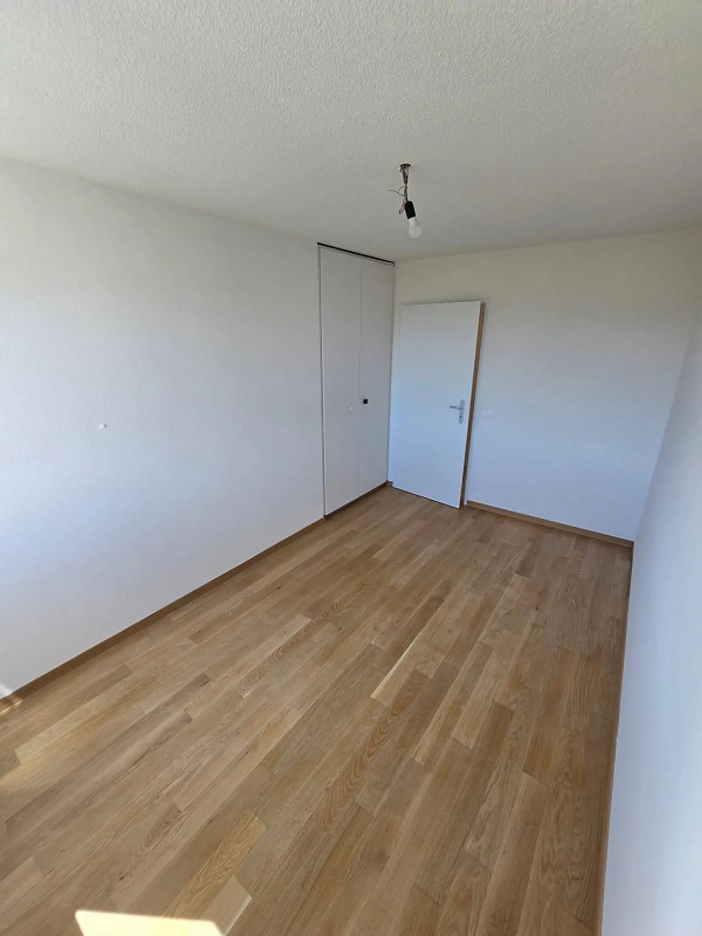 Appartement 3,5 pièces - dernier étage avec vue imprenable/balcon - Photo 13 sur 19