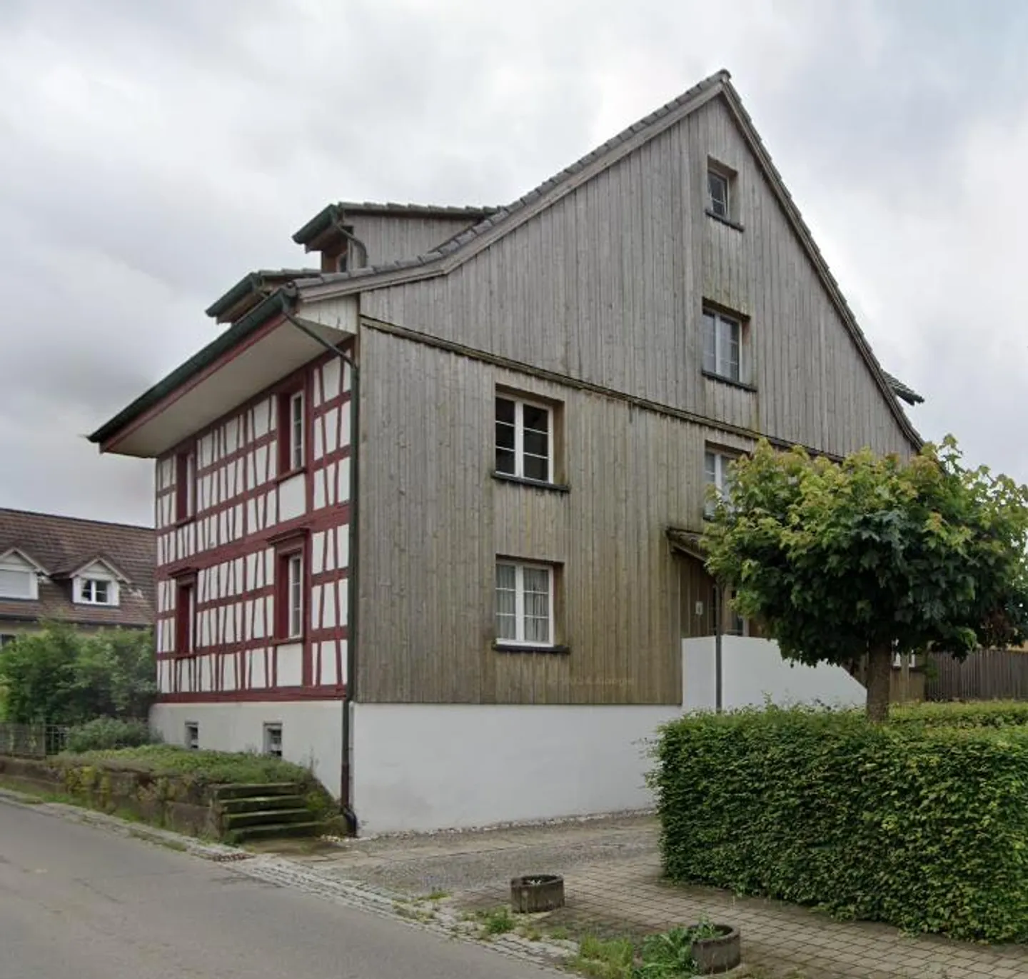 Frisch renovierte, heimelige, sonnendurchflutete 4.5 Zimmer Wohnung - Photo 22 of 24