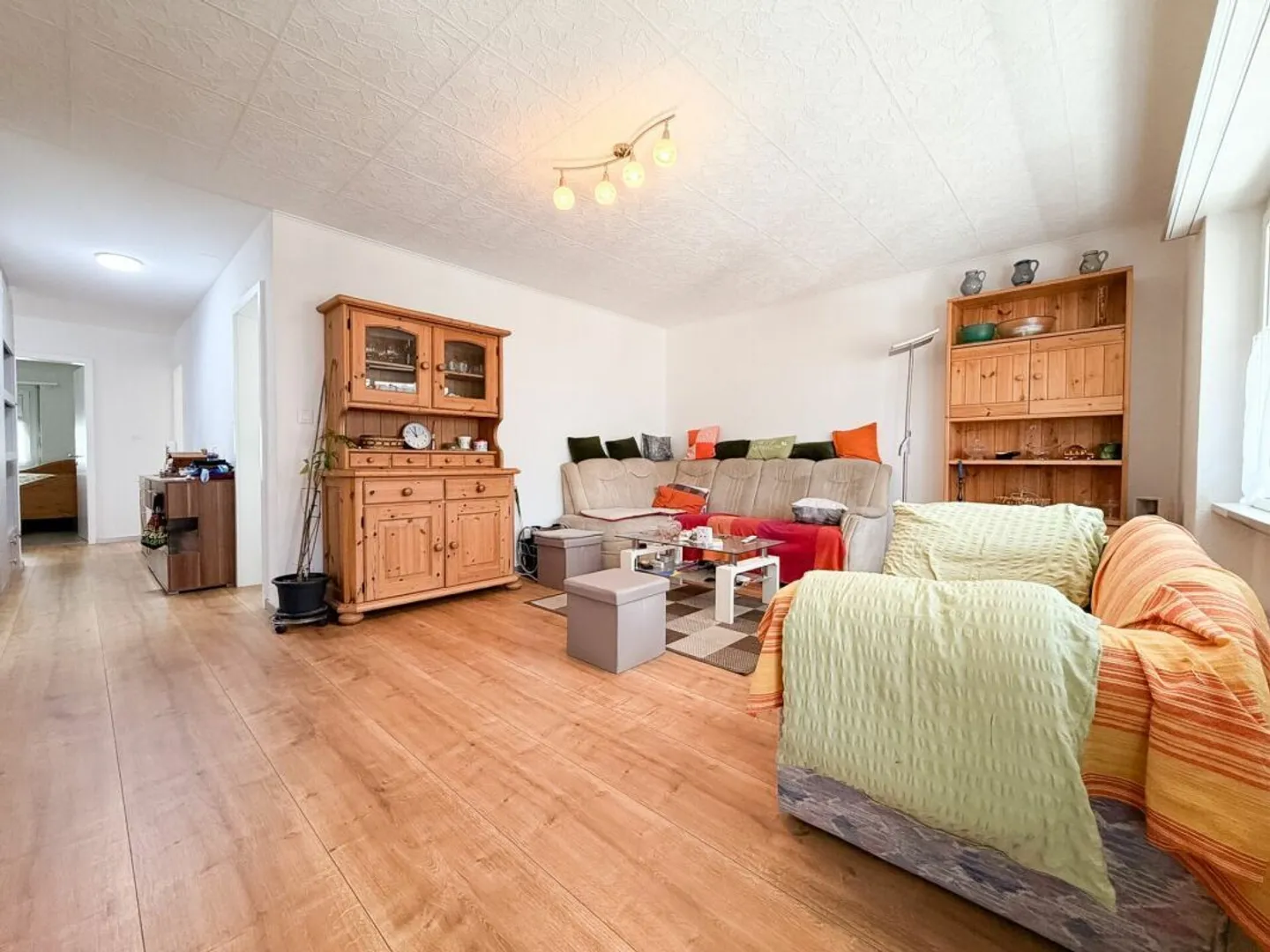 Fully renovated 4.5-room apartment in Gampel - Photo 7 of 18