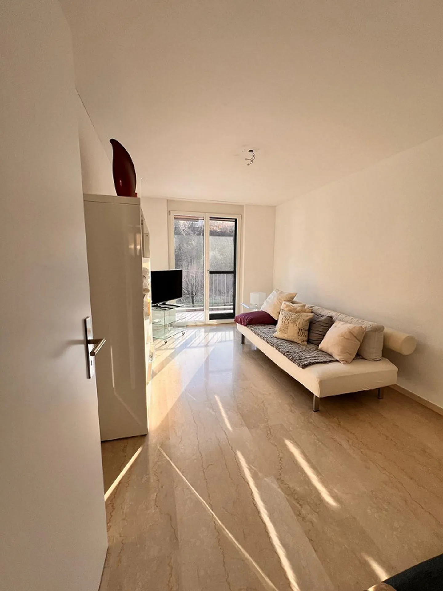 Hochwertige 4.5-Zimmer-Wohnung - Foto 3 von 15